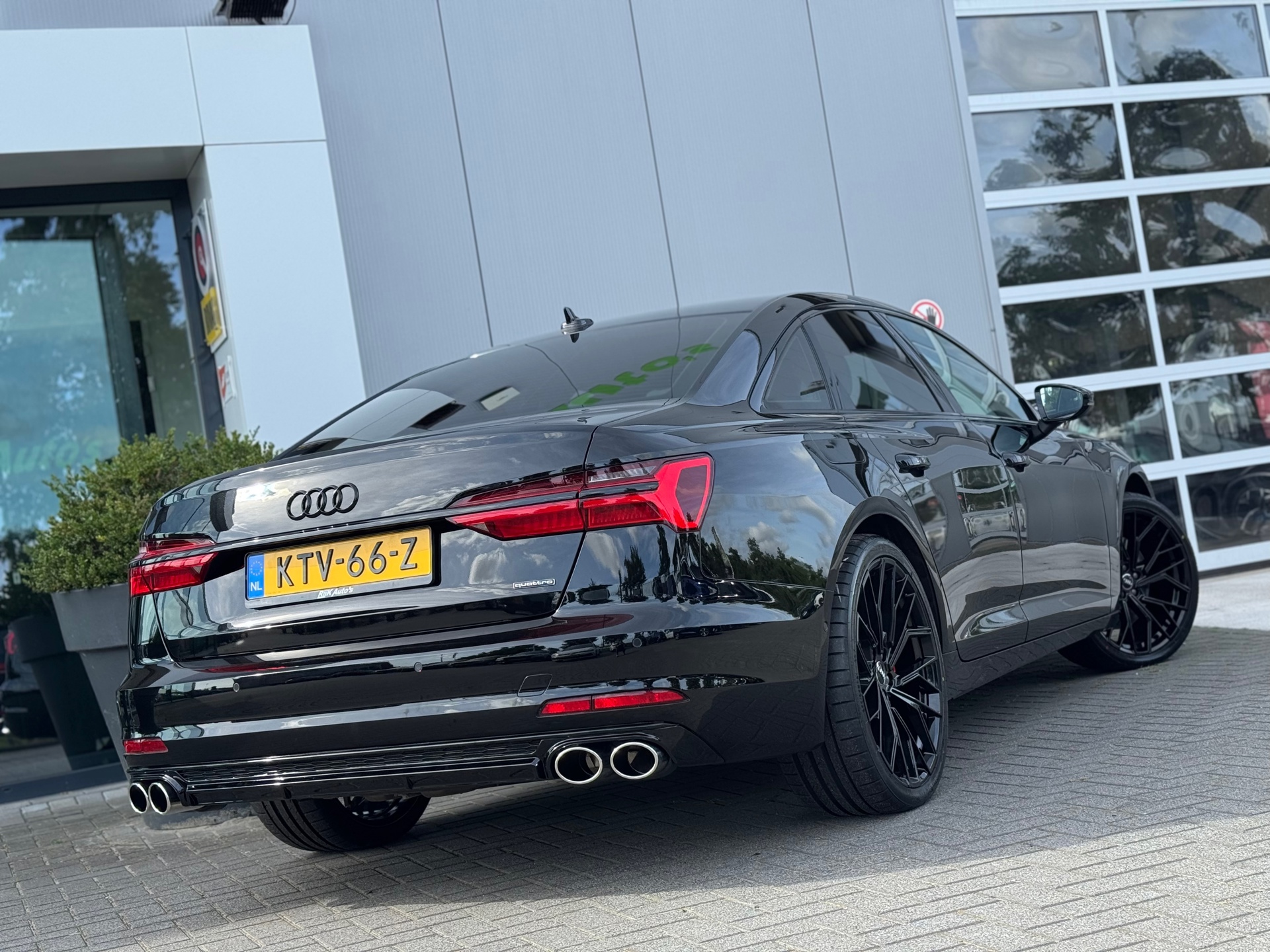 Foto van Audi A6 Limousine