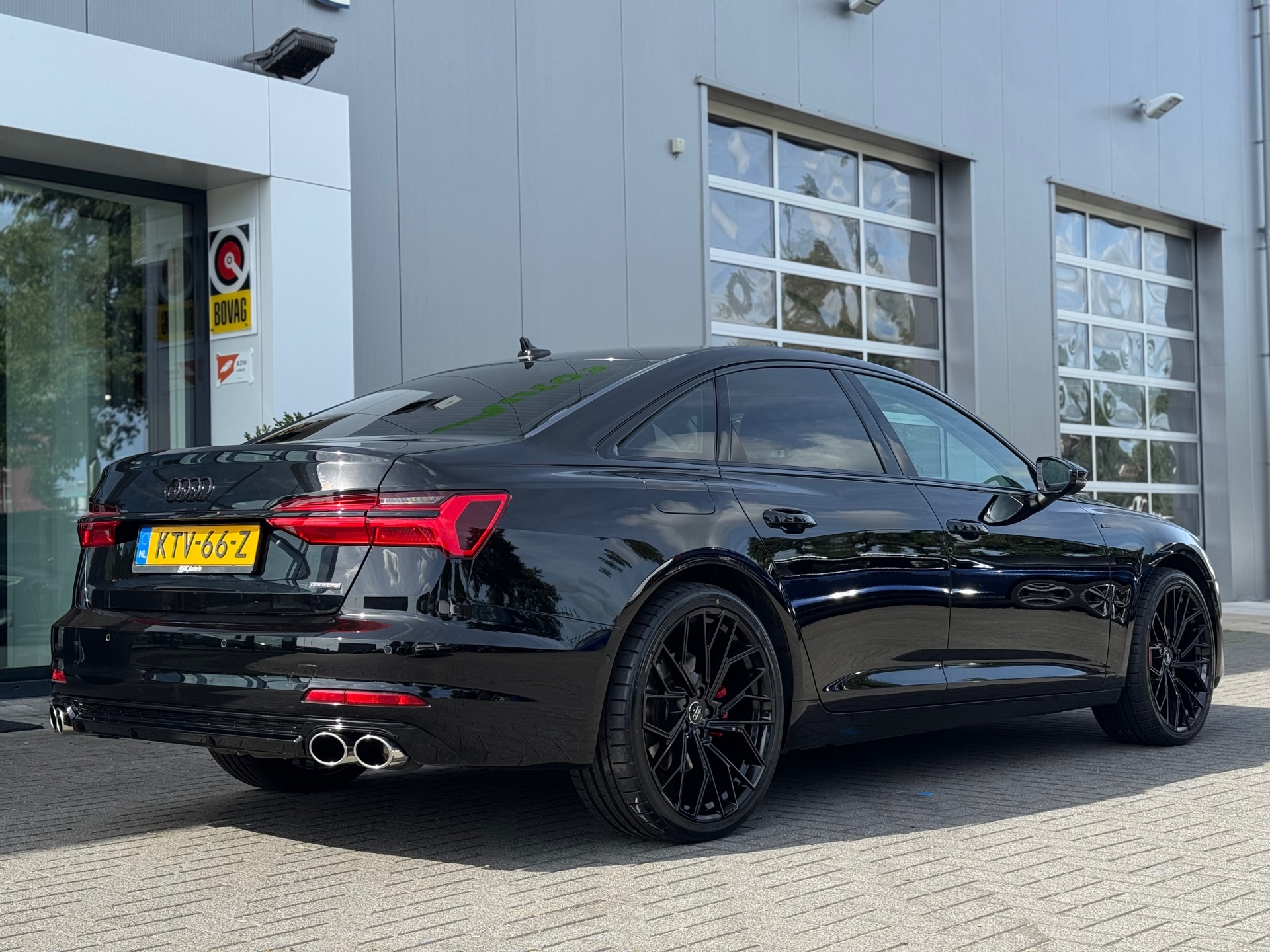 Foto van Audi A6 Limousine