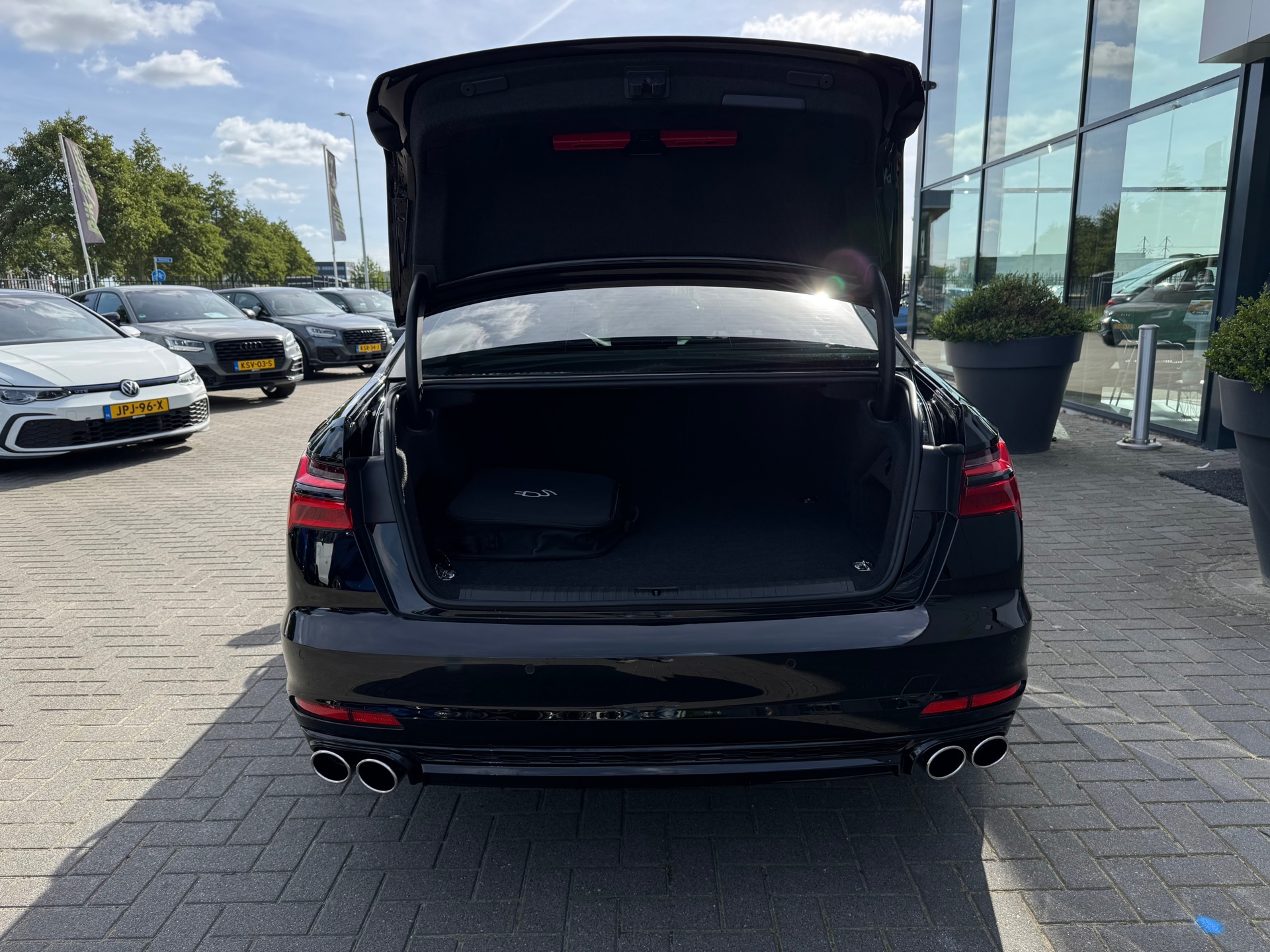 Foto van Audi A6 Limousine
