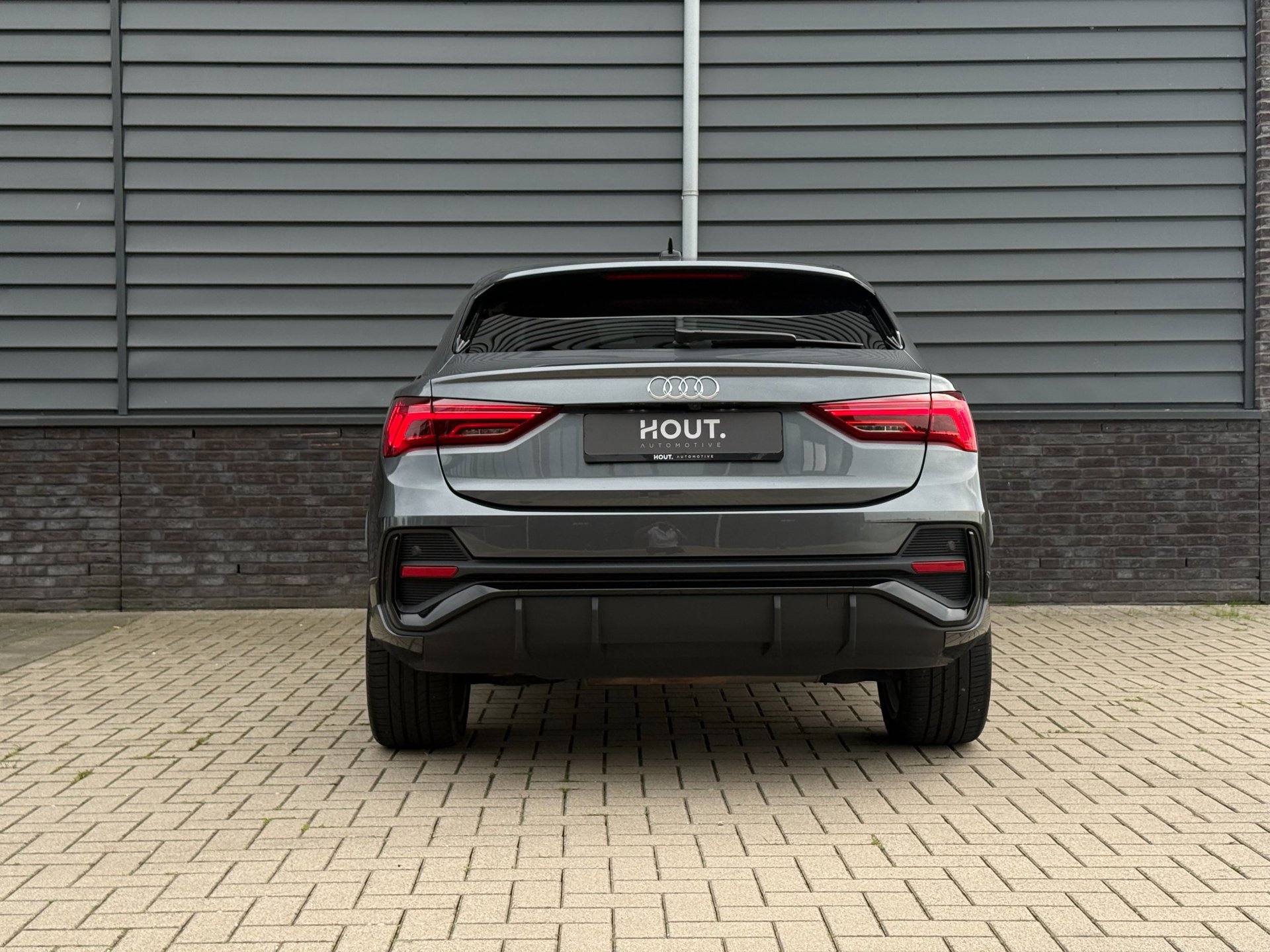 Foto van Audi Q3 Sportback E-tron
