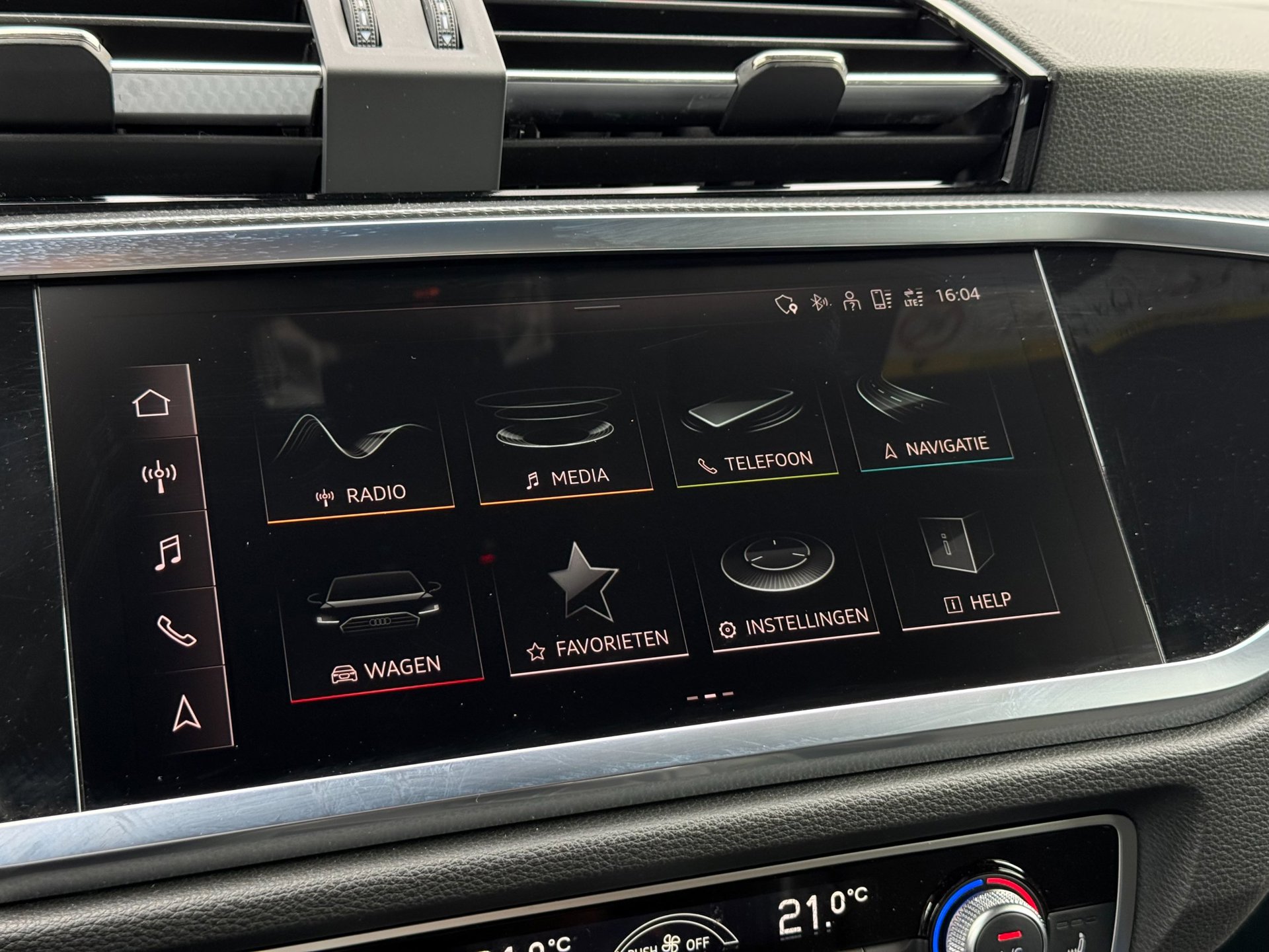 Foto van Audi Q3 Sportback E-tron
