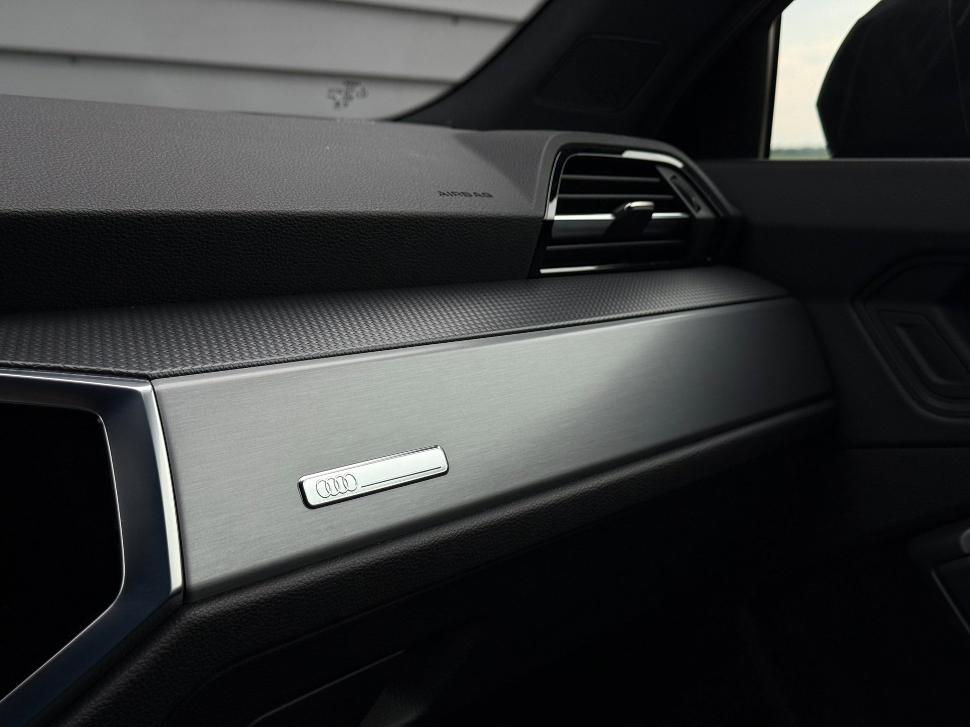 Foto van Audi Q3 Sportback E-tron