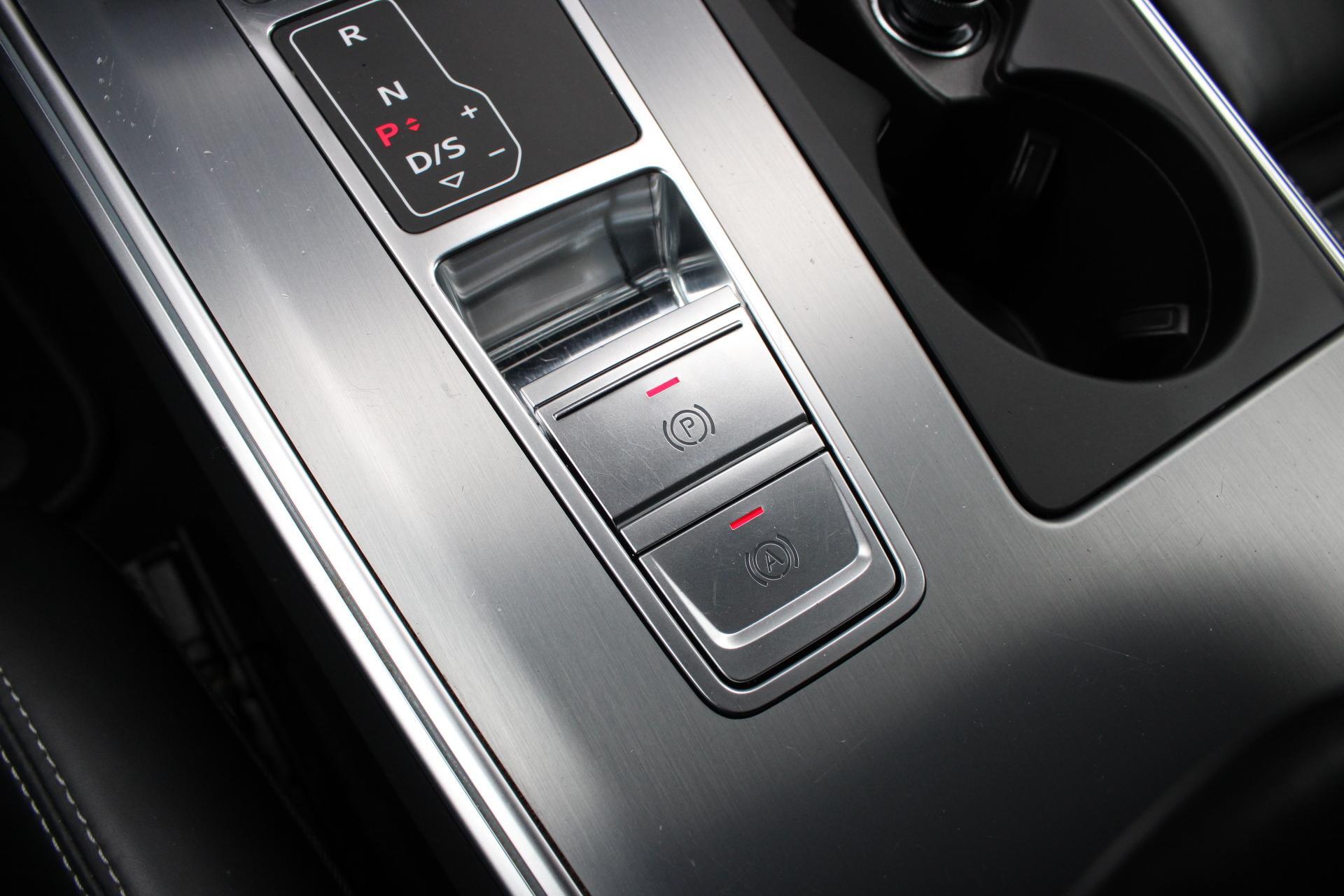 Foto van Audi A6 Avant 55 TFSI E
