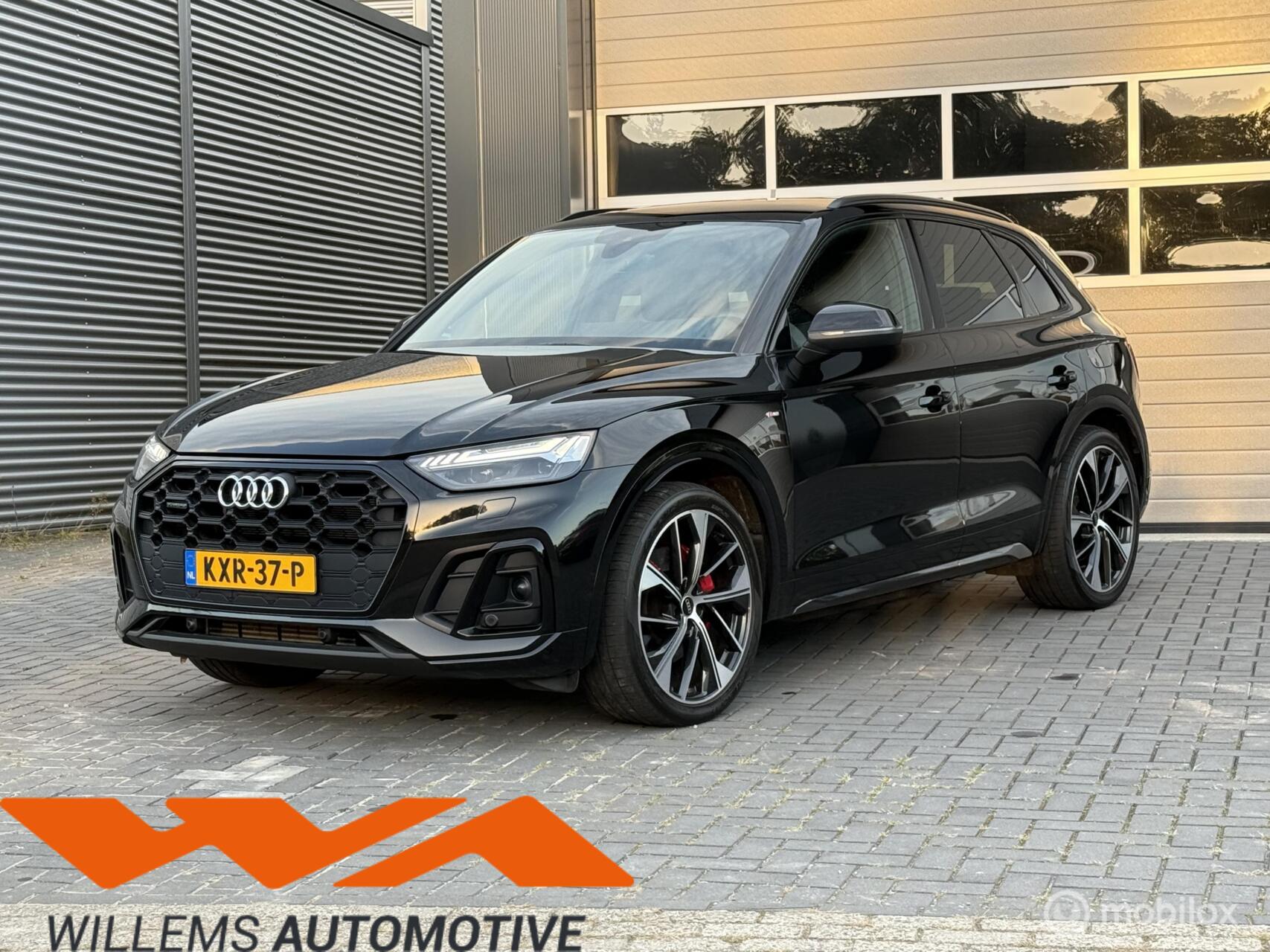 Audi Q5 55 TFSI E 55 TFSI e S edition 367PK 21'inch|Luchtv|Trekhk|ACC 2021 - voorkant