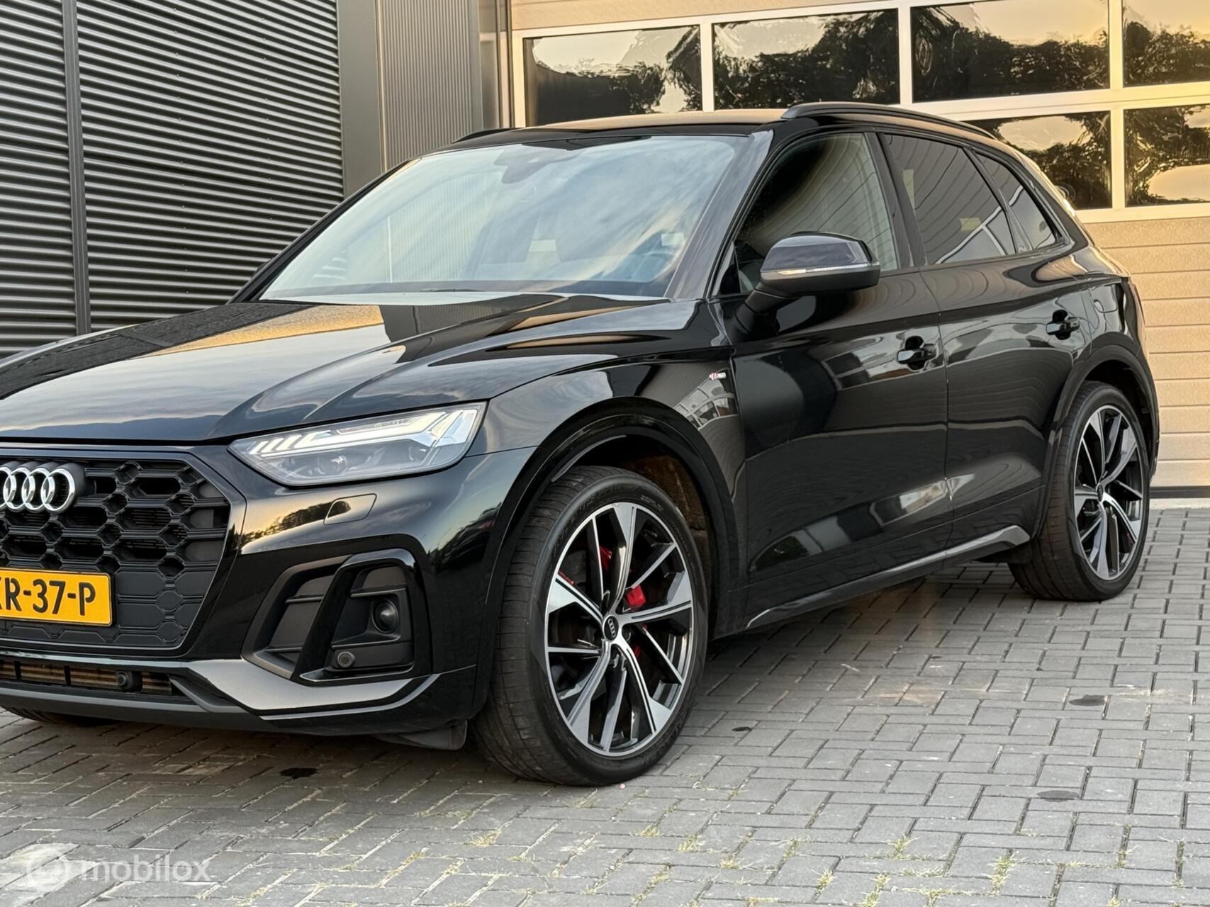Foto van Audi Q5 55 TFSI E