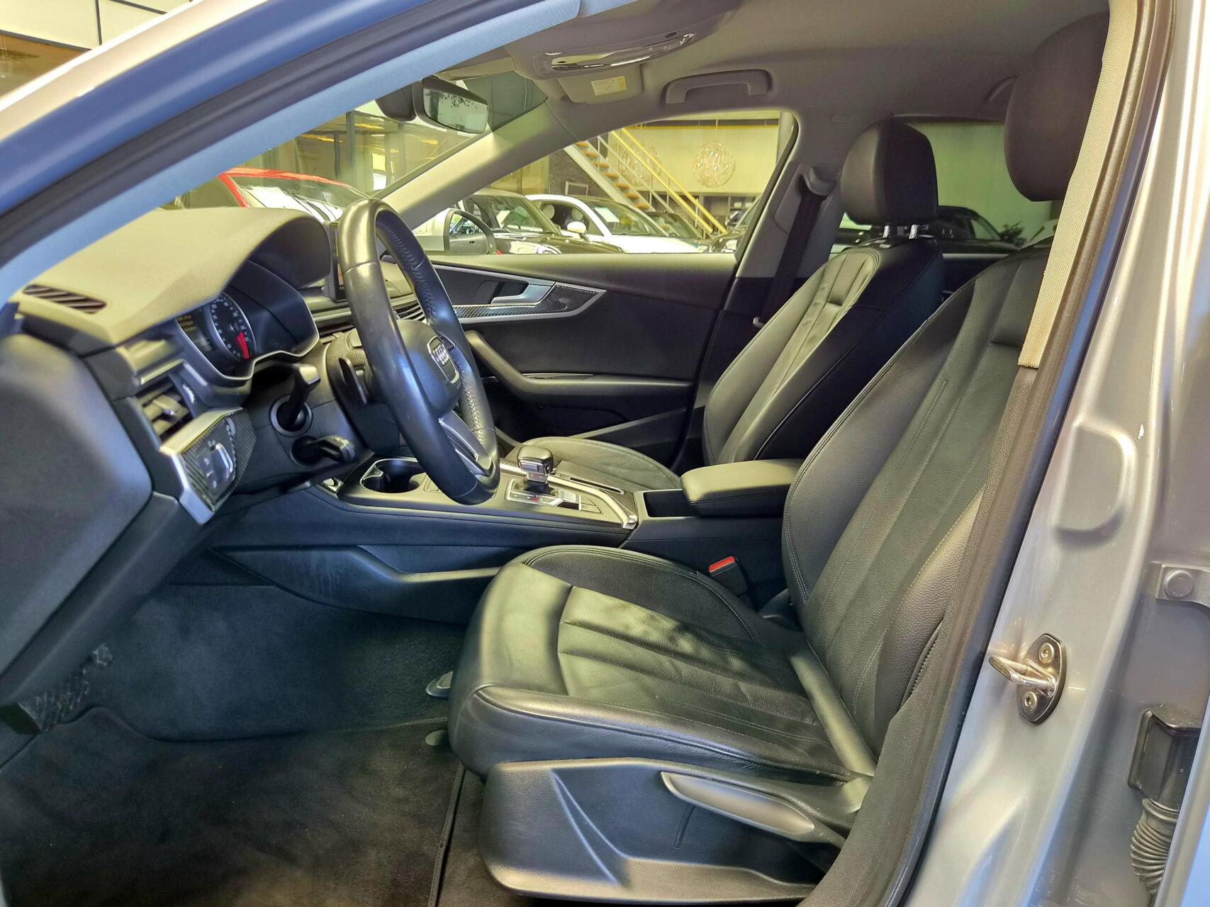 Foto van Audi A4 Limousine