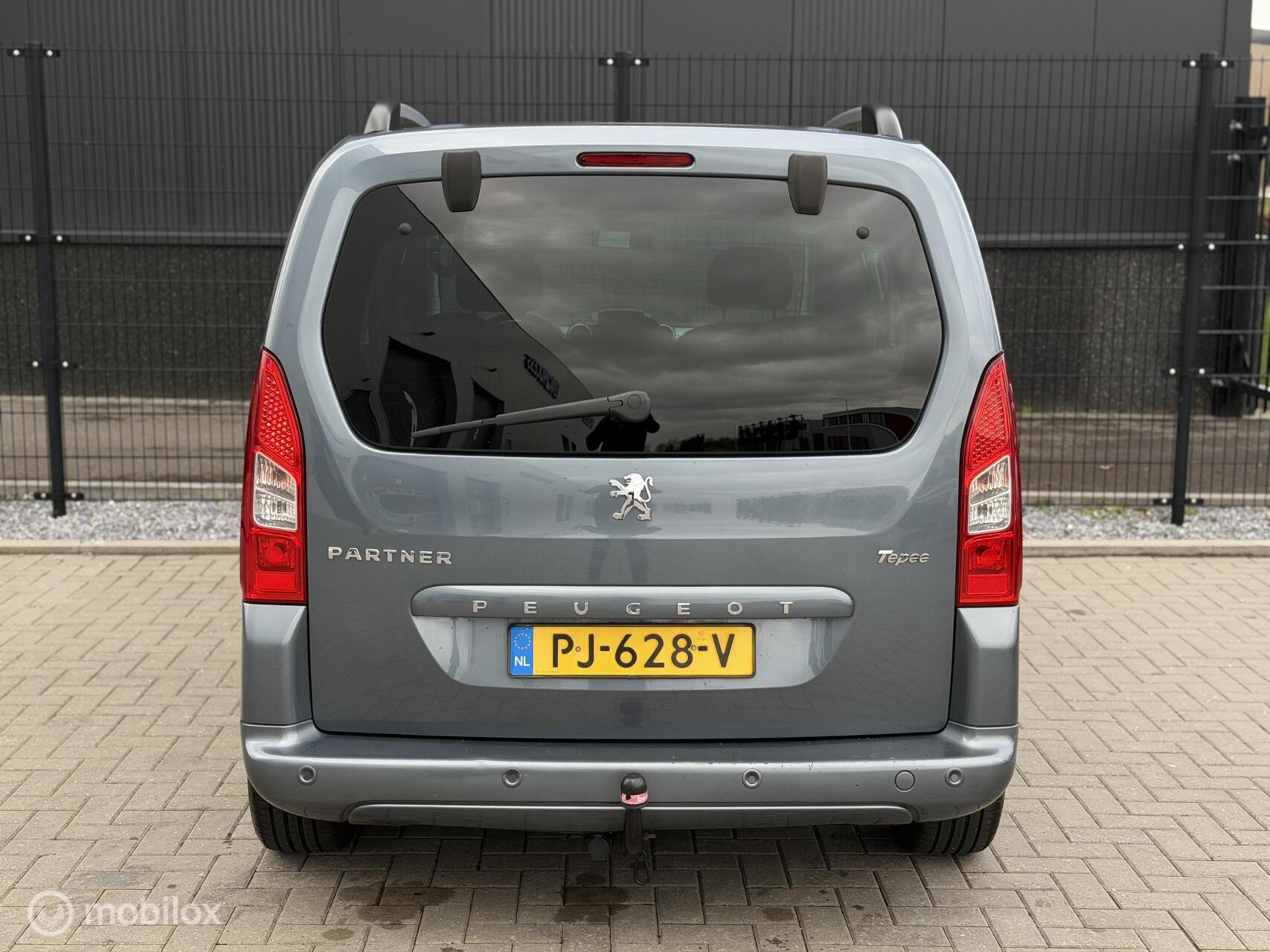 Foto van Peugeot Partner Tepee