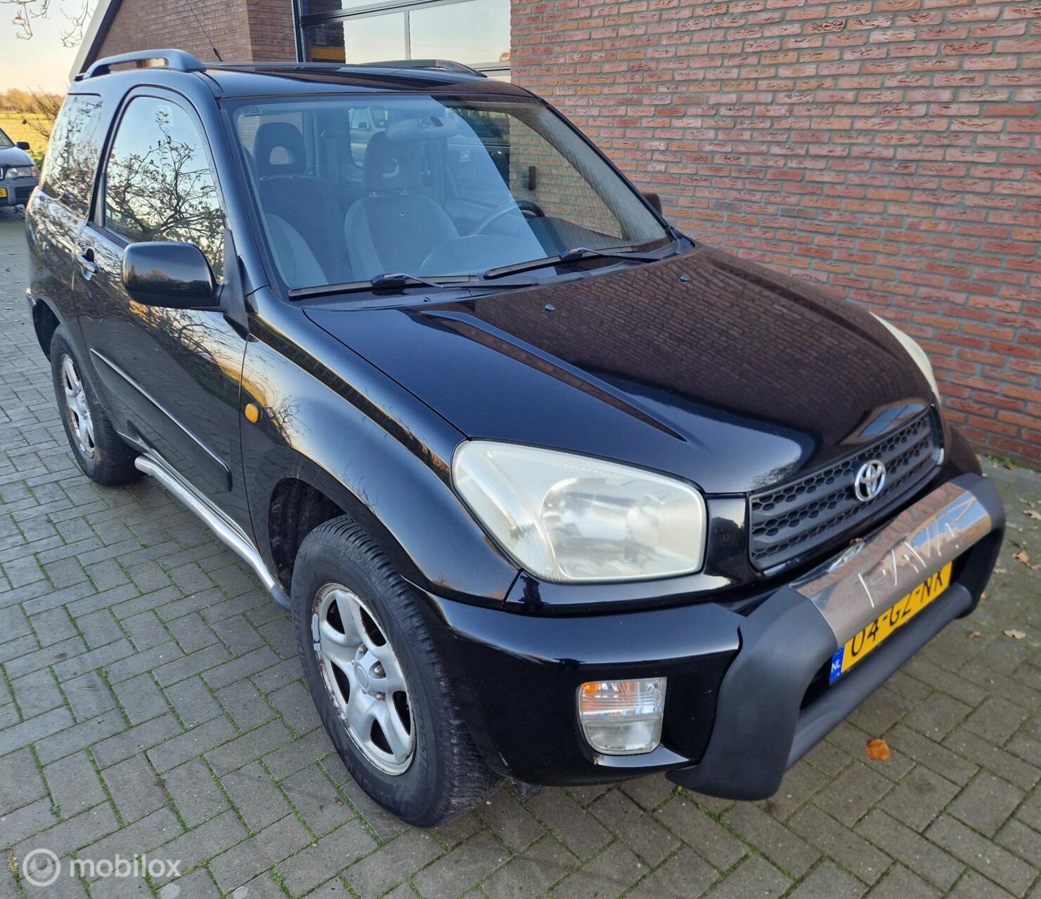 Toyota Toyota Rav4 1.8-16V VVT-i Luna 2001 - voorkant