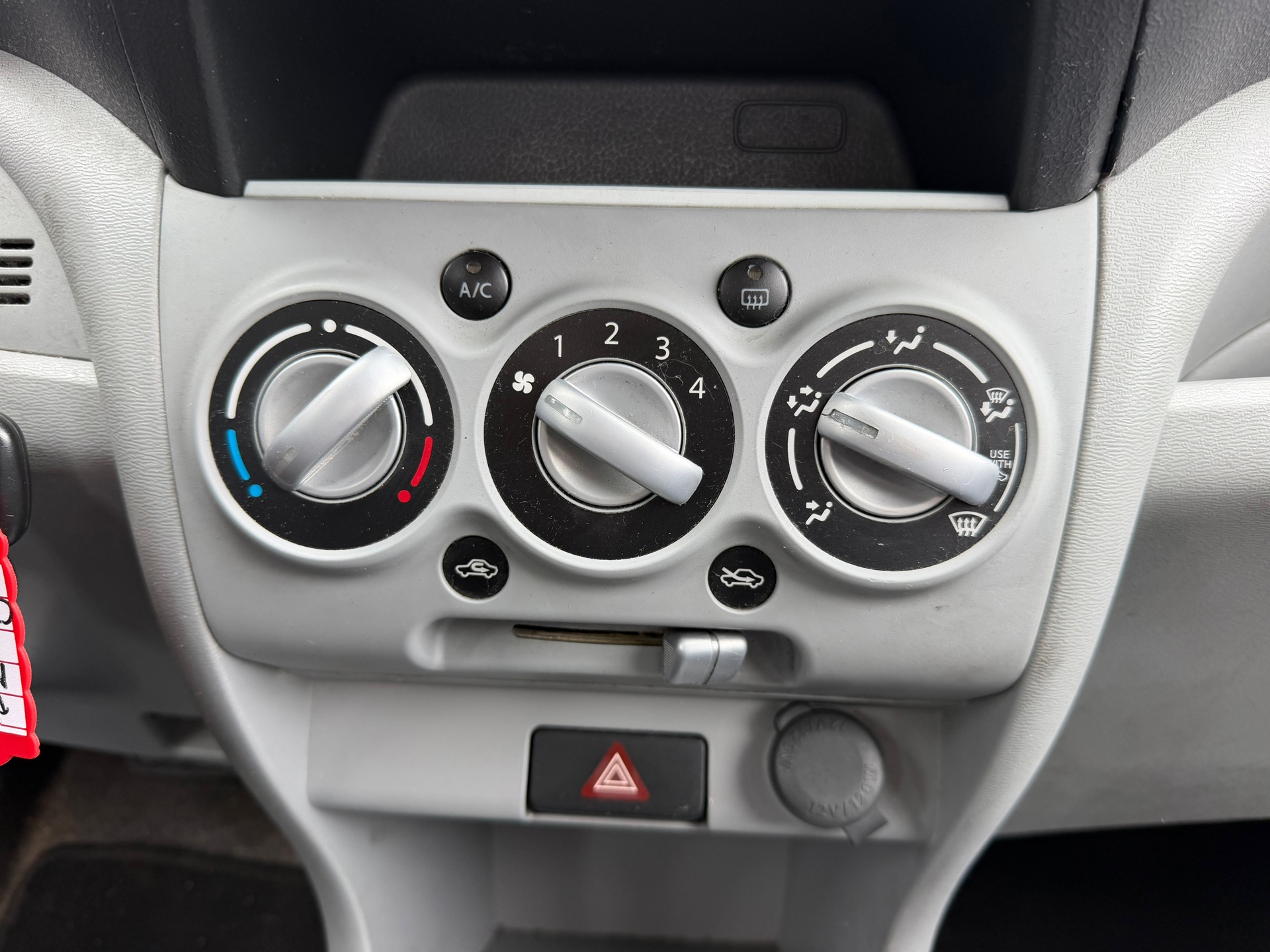 Foto van Nissan Nissan Pixo