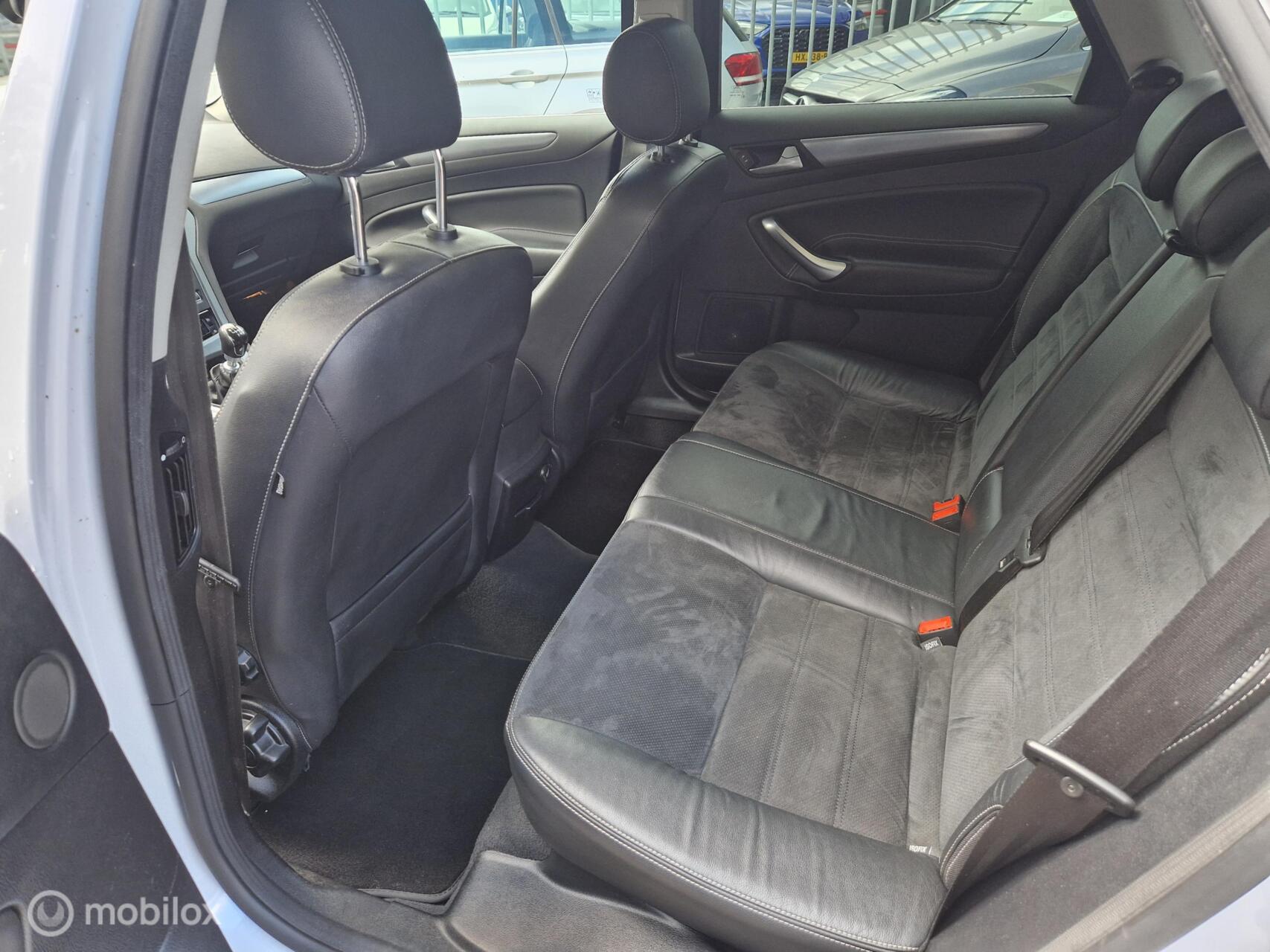 Foto van Ford Mondeo