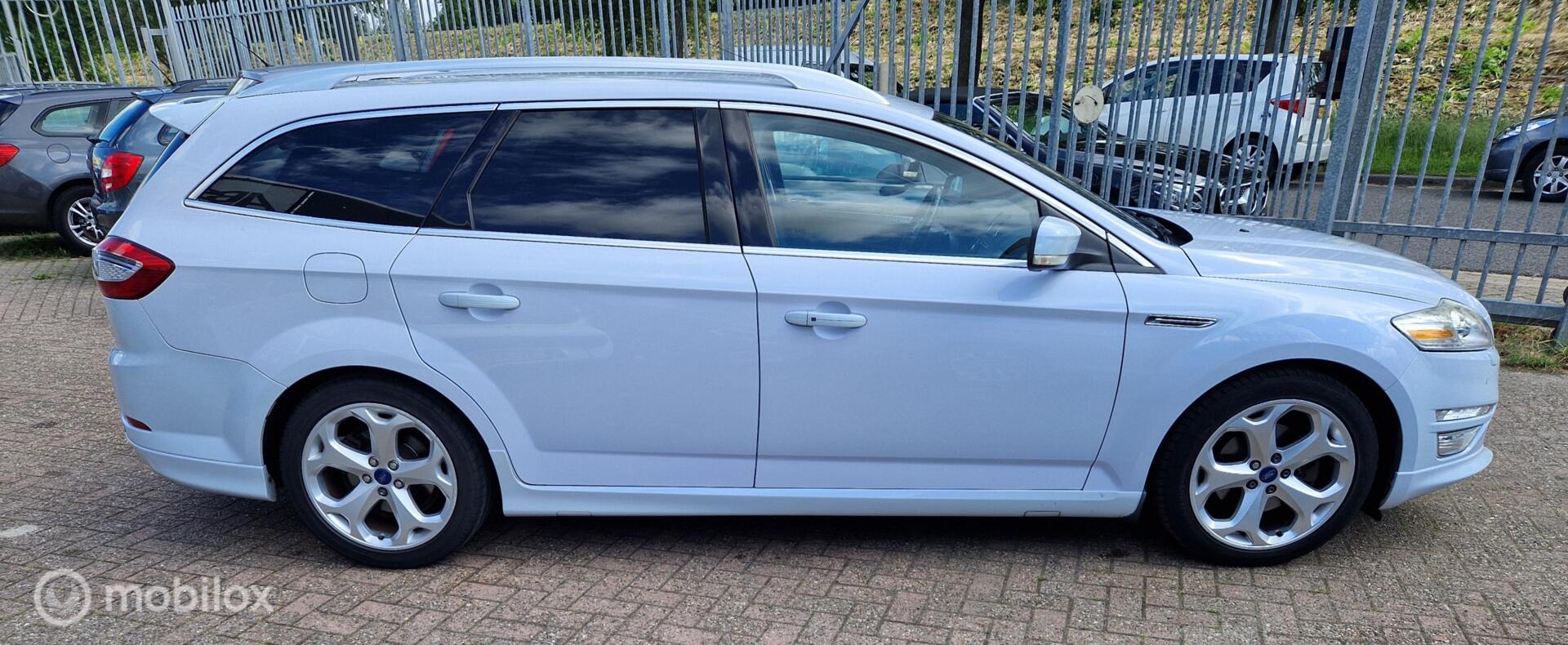 Foto van Ford Mondeo