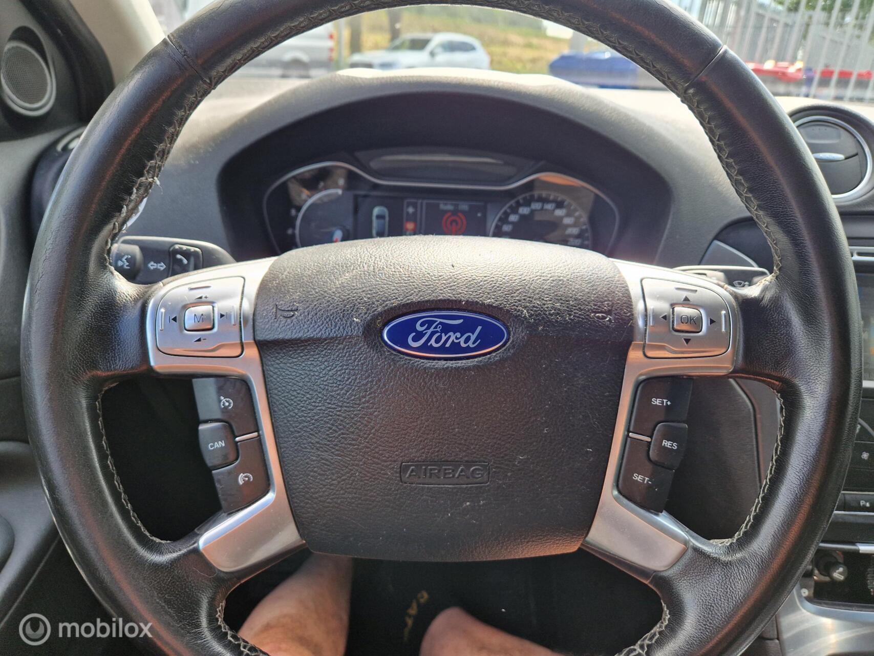 Foto van Ford Mondeo