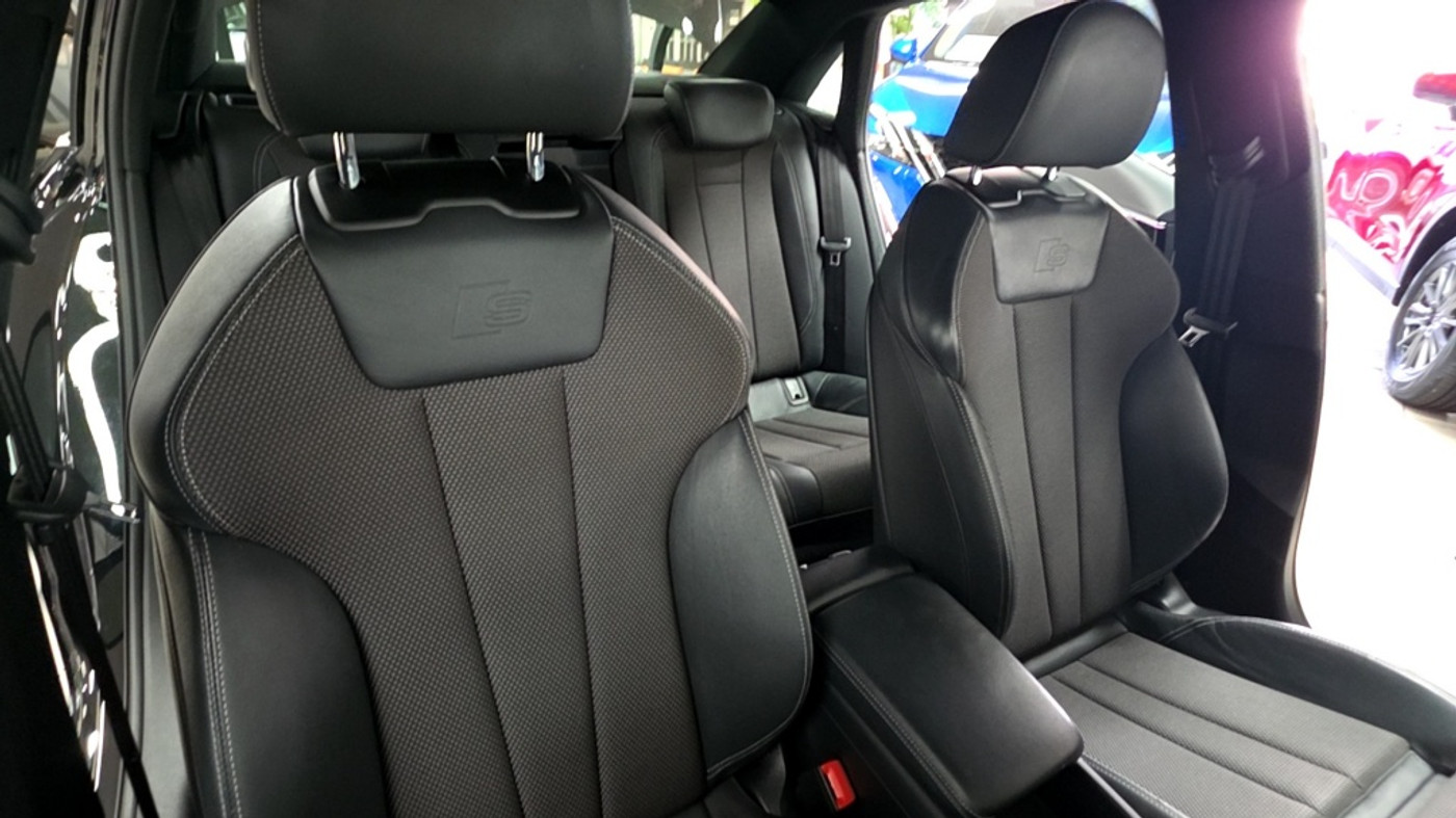 Foto van Audi A4 Limousine