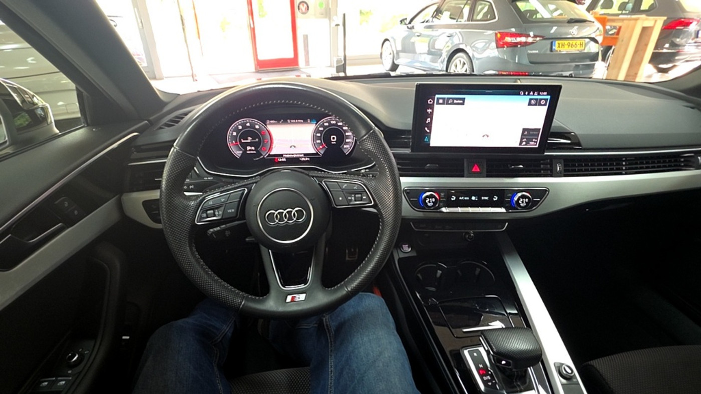 Foto van Audi A4 Limousine