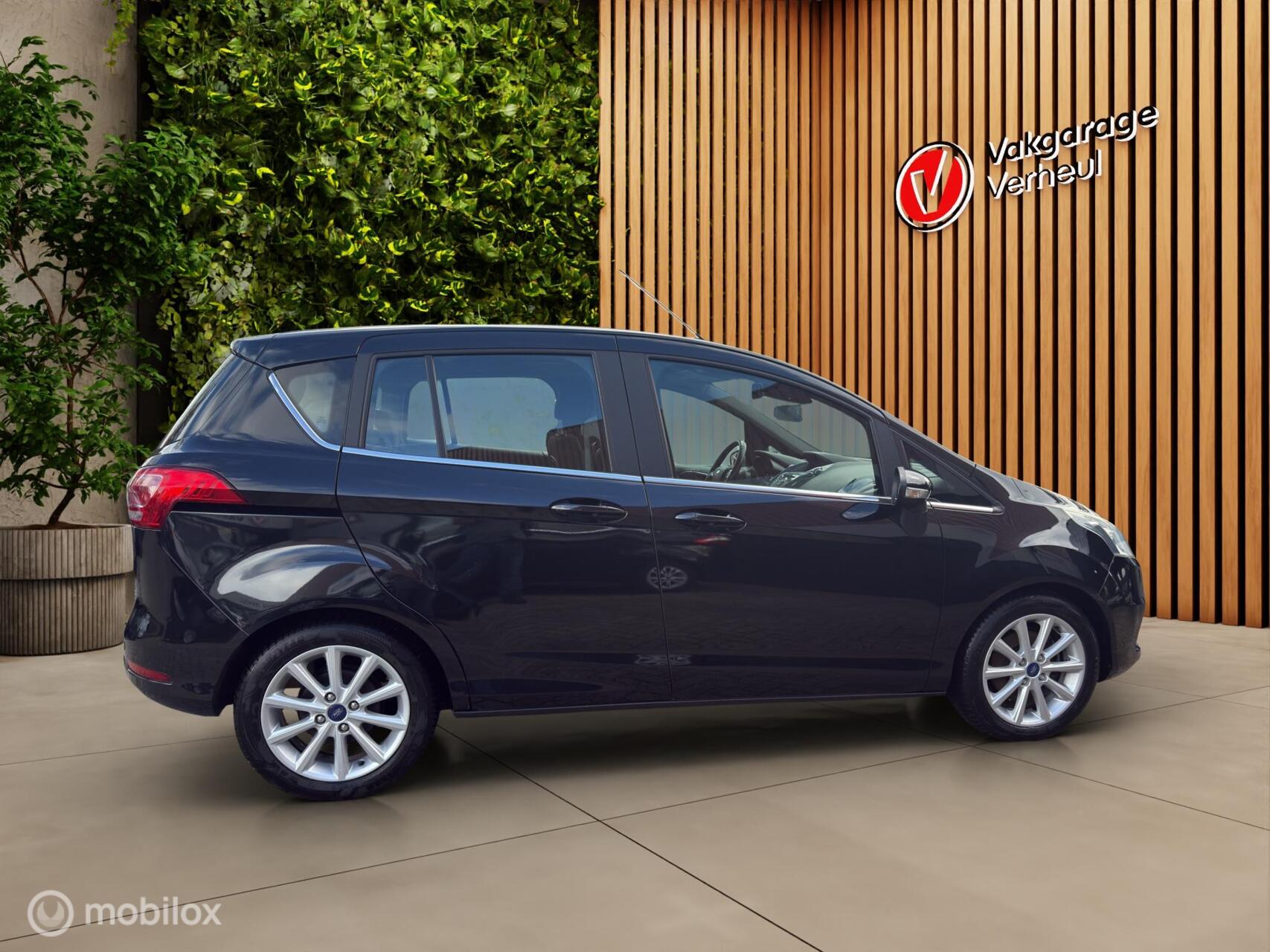 Foto van Ford B-max