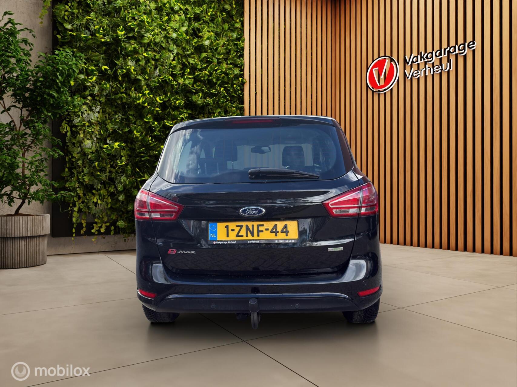 Foto van Ford B-max
