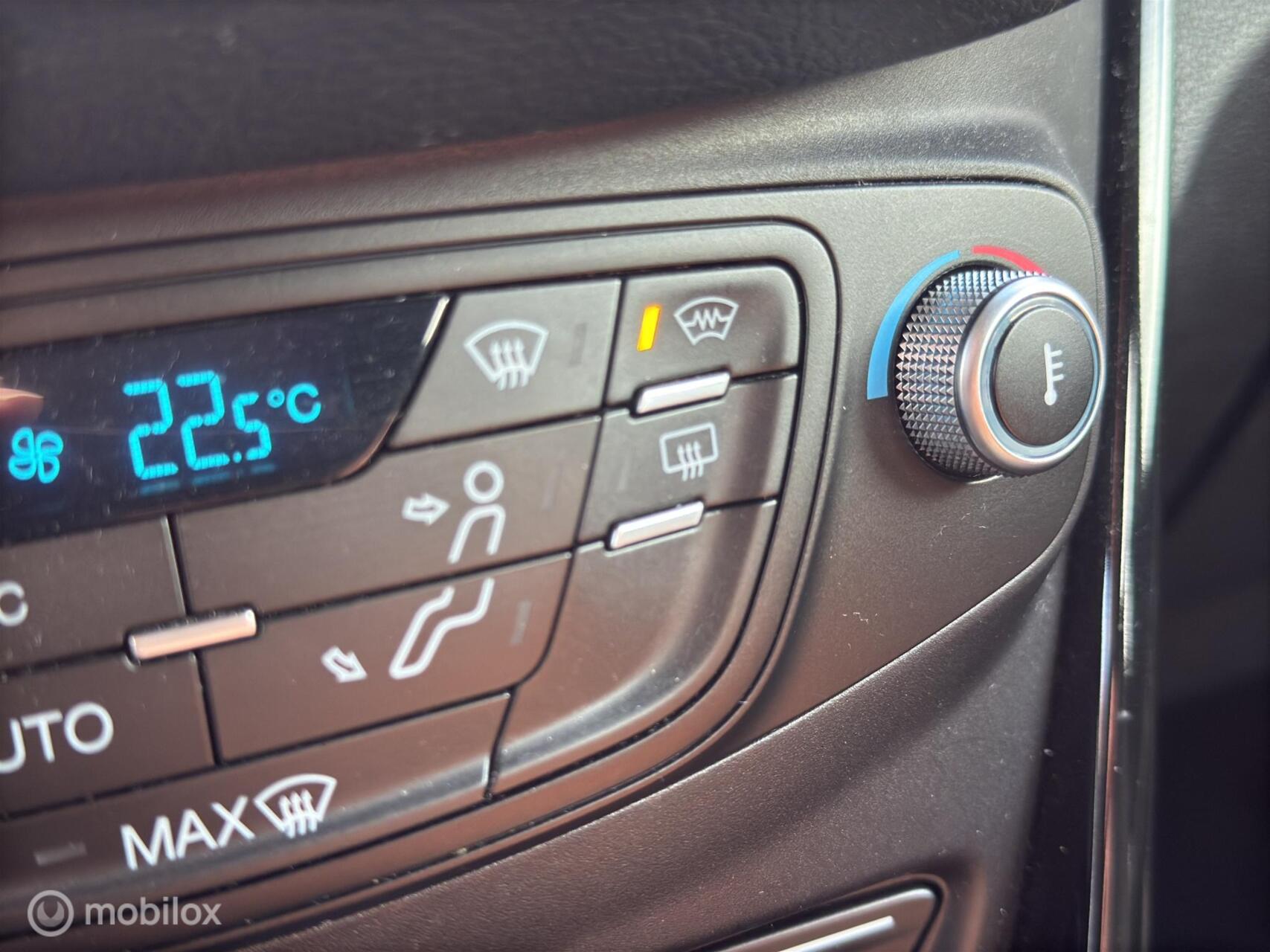 Foto van Ford B-max