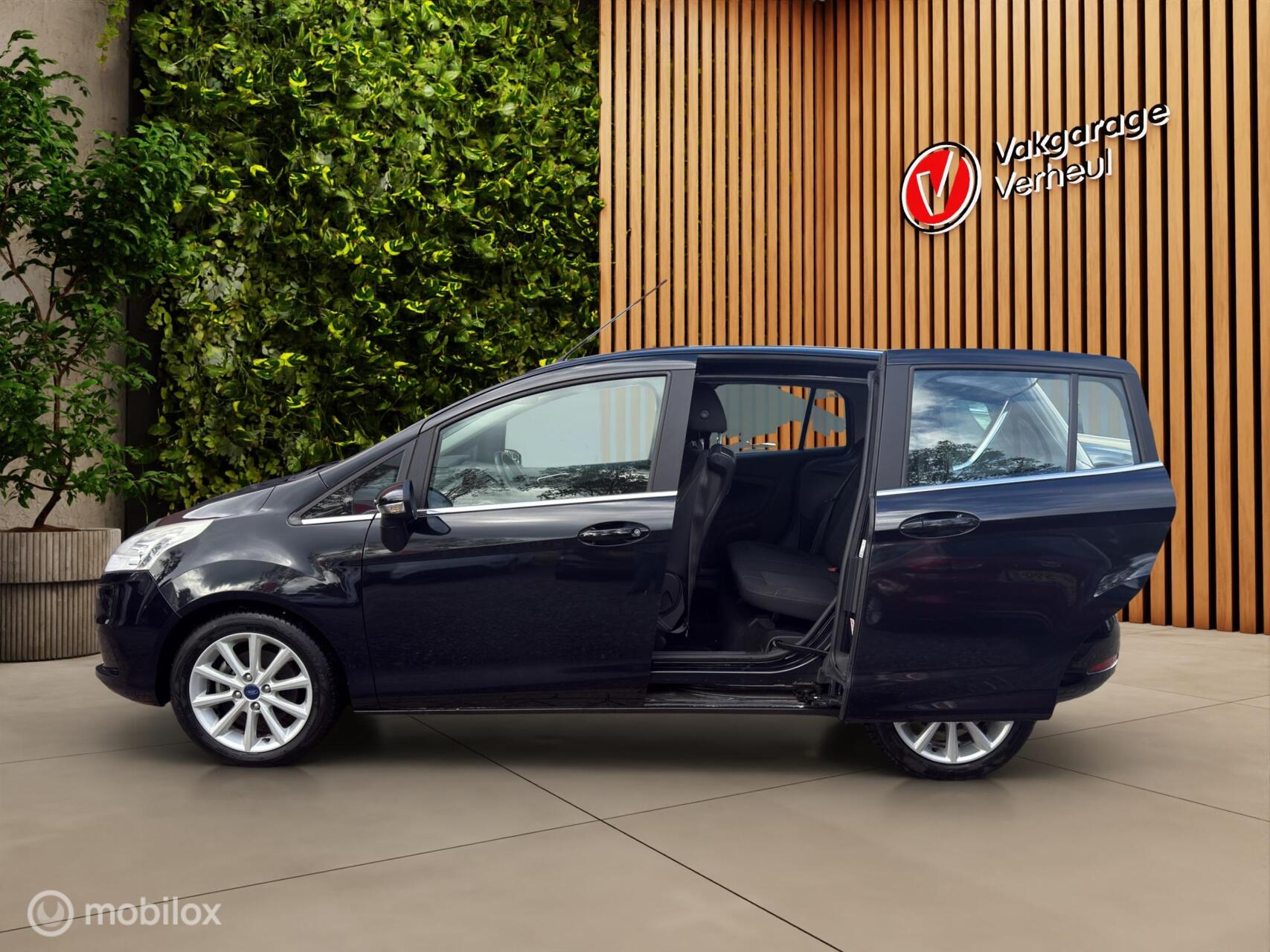 Foto van Ford B-max