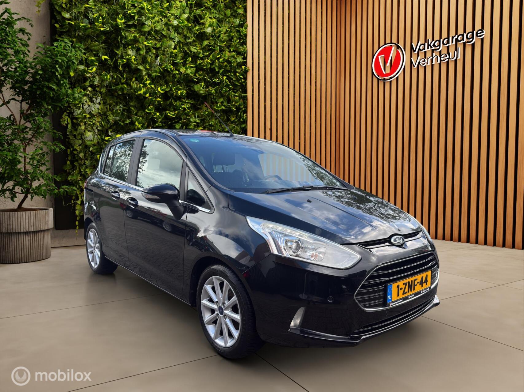 Foto van Ford B-max