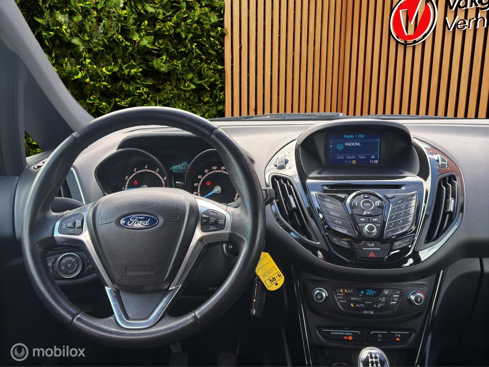 Foto van Ford B-max