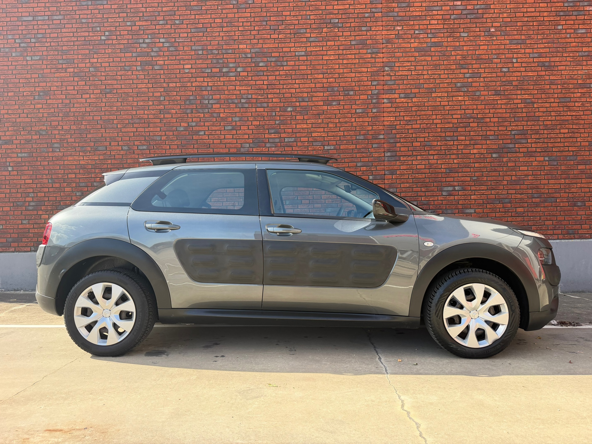 Foto van Citroen C4 Cactus