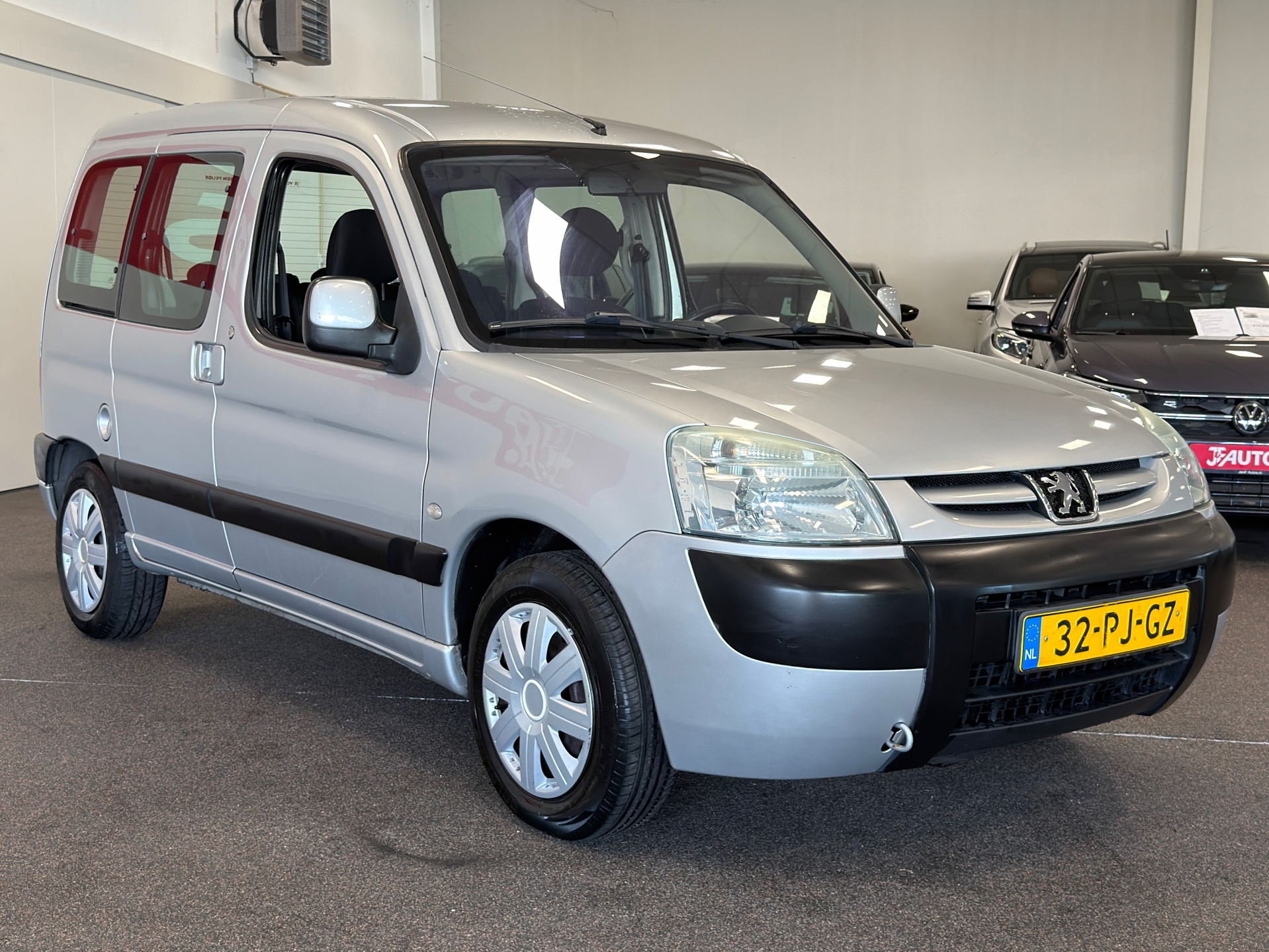 Foto van Peugeot Partner