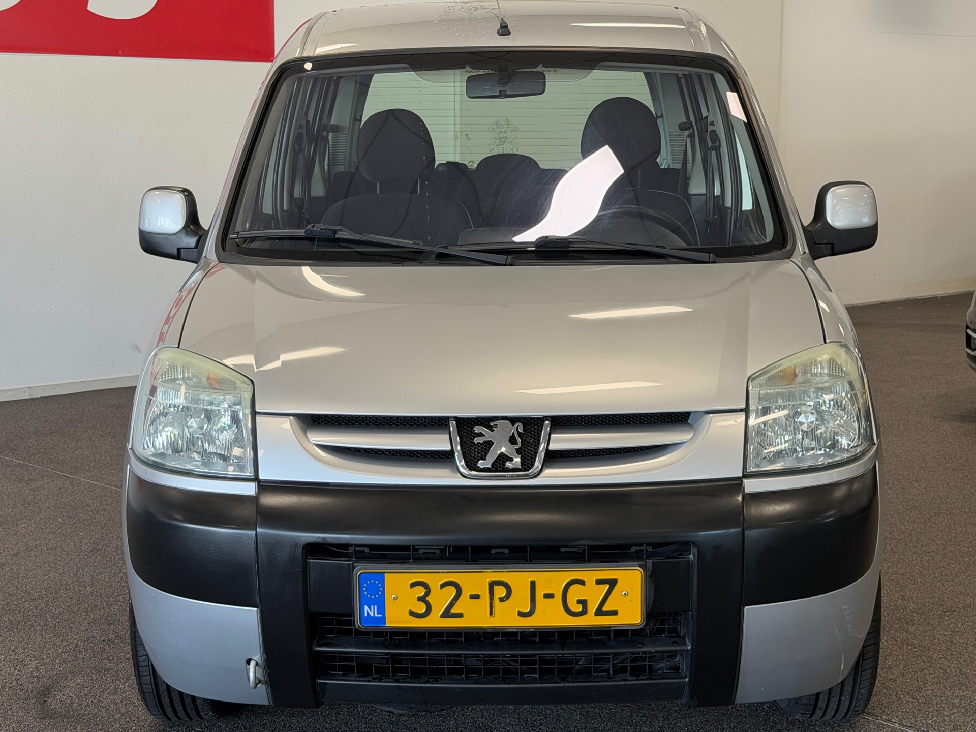 Foto van Peugeot Partner