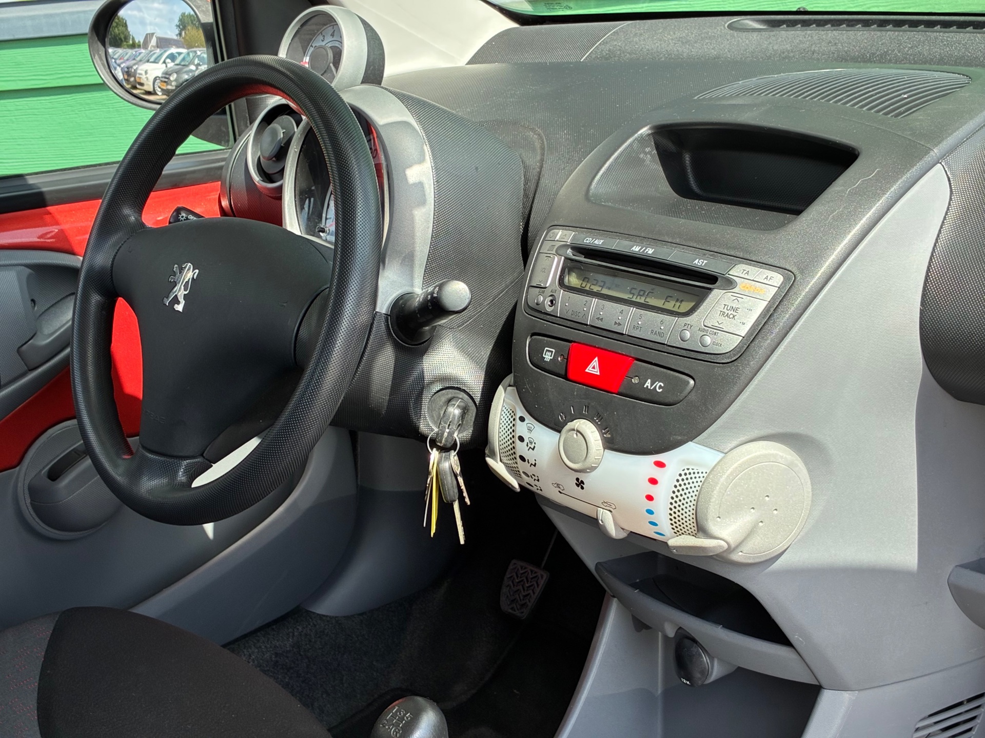 Foto van Peugeot Peugeot 107