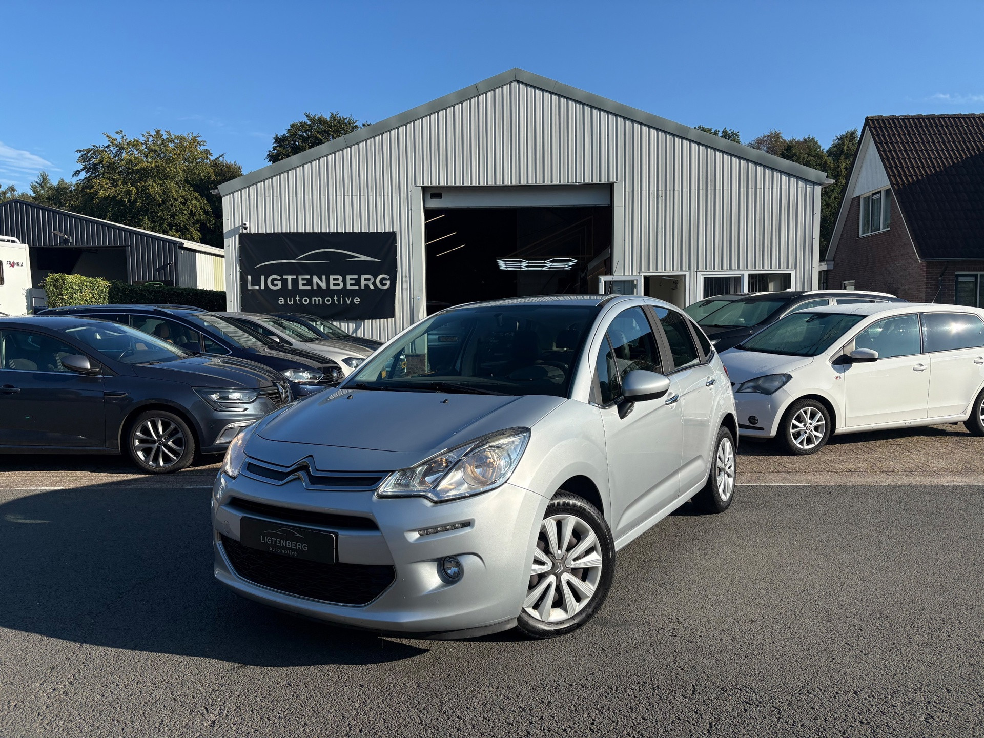 Citroen C3 1.2 PureTech Collection NAP|Cruise|Airco|Rijklaar 2015 - voorkant