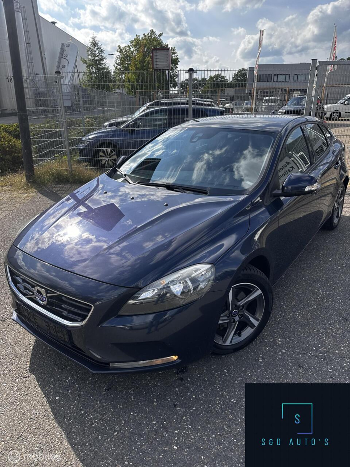 Volvo V40 1.6 D2 Momentum / Zeer nette auto... 2014 - voorkant