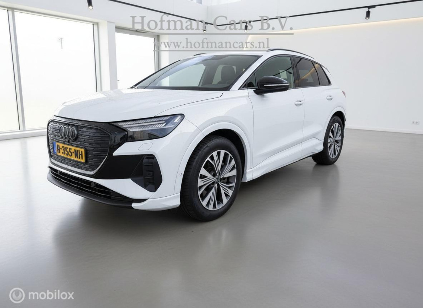 Audi Q4 40 E-tron 40 Advanced edition 77 kWh | SOH 95,97% | Warmtepomp | Trekhaak | Camera 2022 - voorkant
