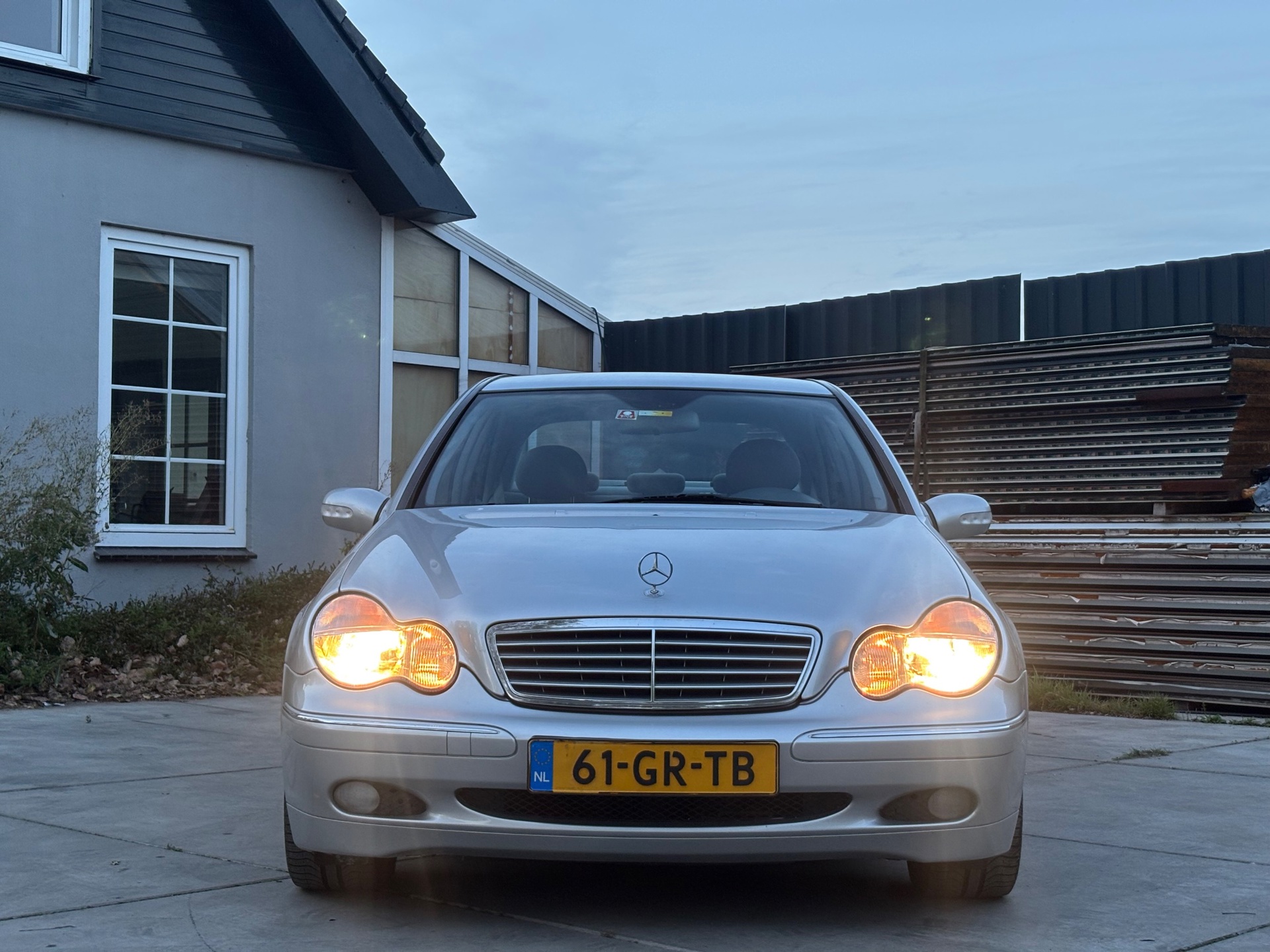Foto van Mercedes-Benz C 180