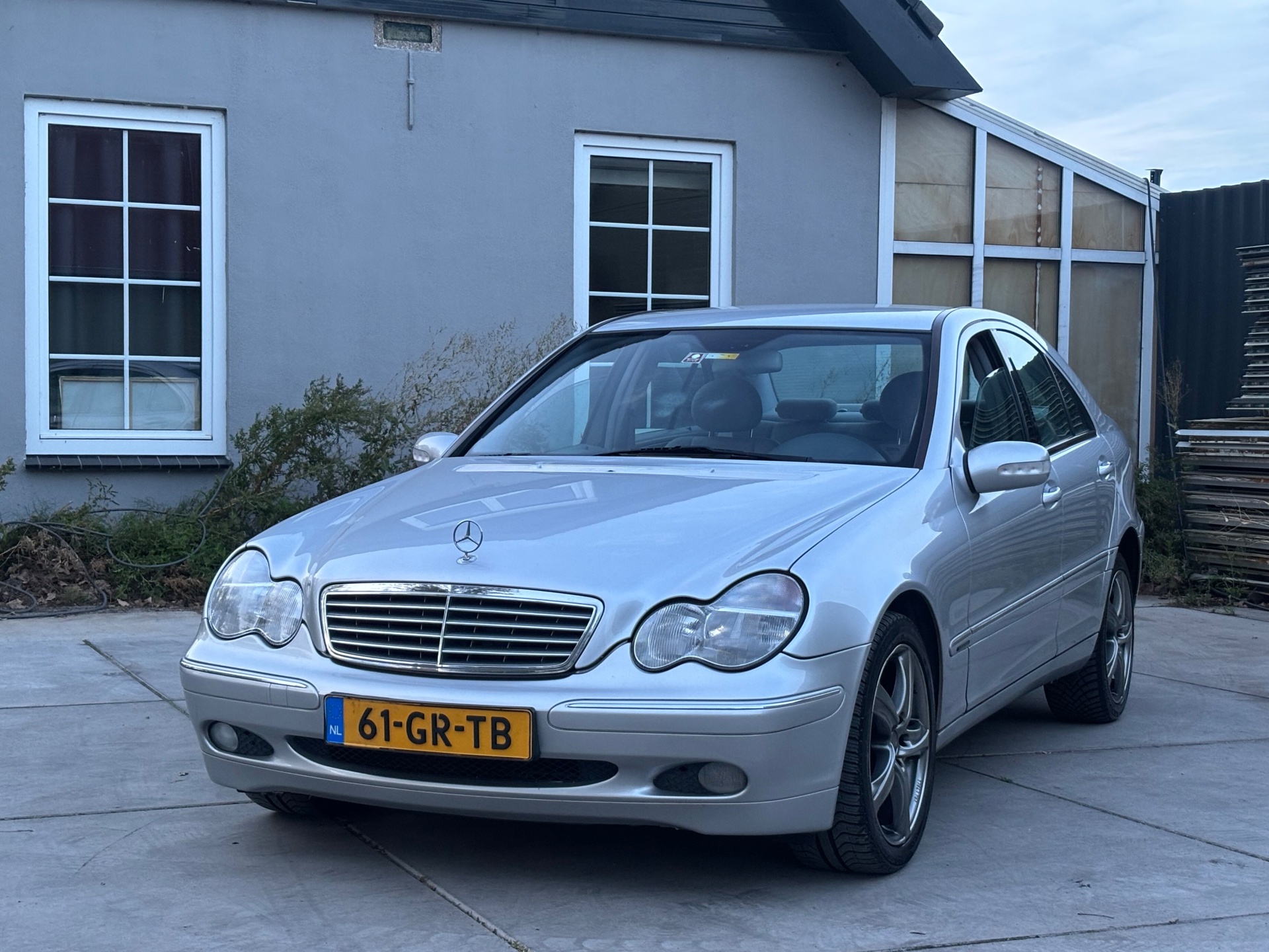 Foto van Mercedes-Benz C 180
