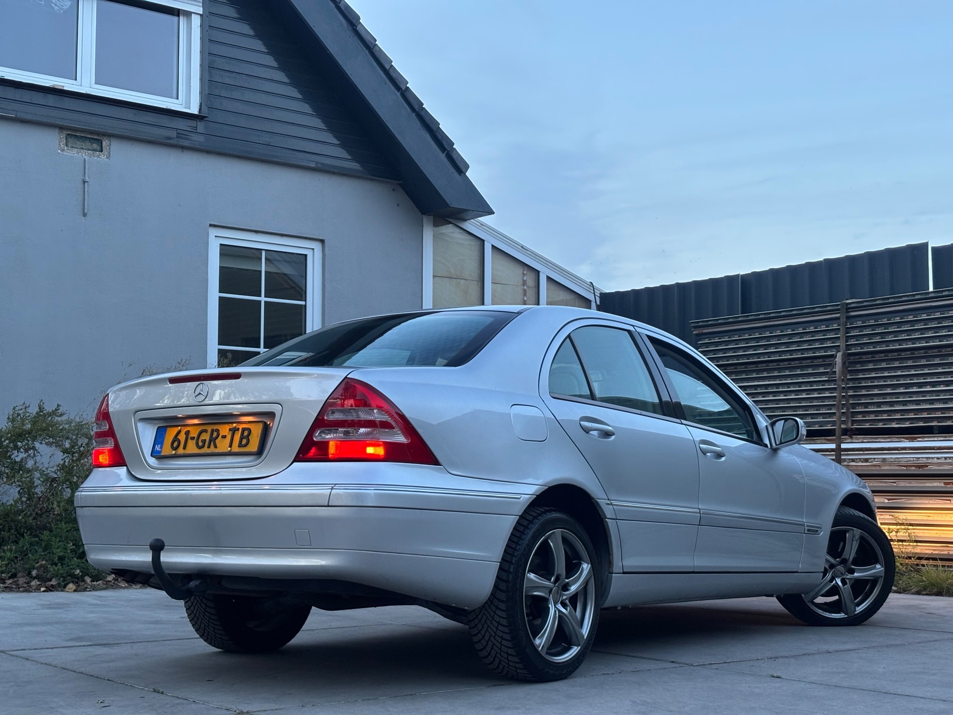 Foto van Mercedes-Benz C 180