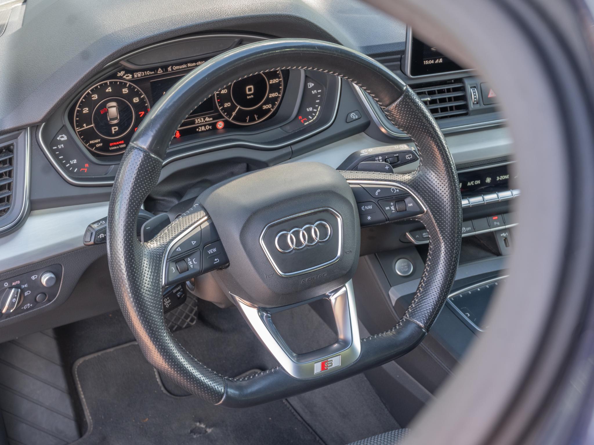 Foto van Audi Q5 55 TFSI E