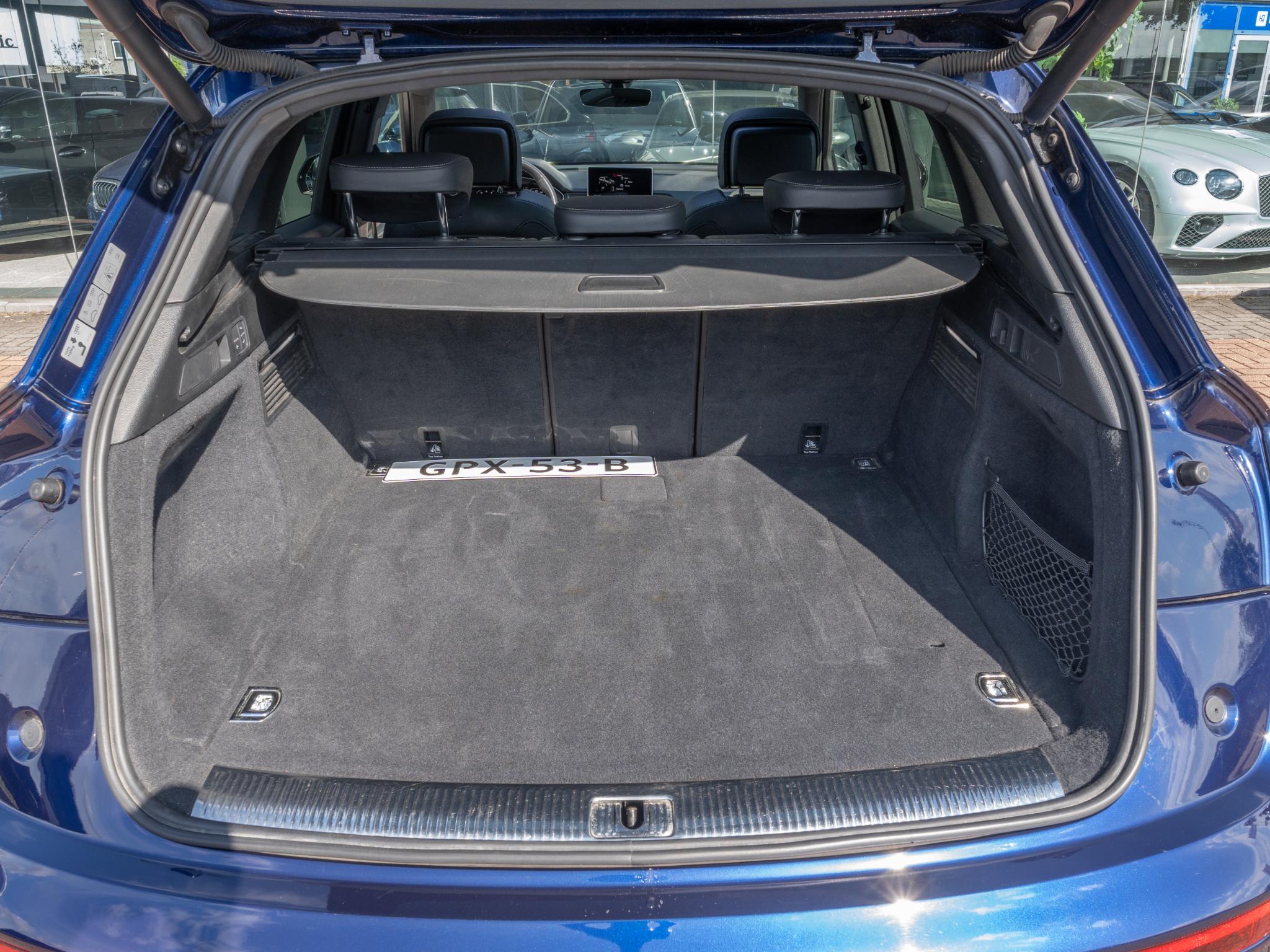 Foto van Audi Q5 55 TFSI E