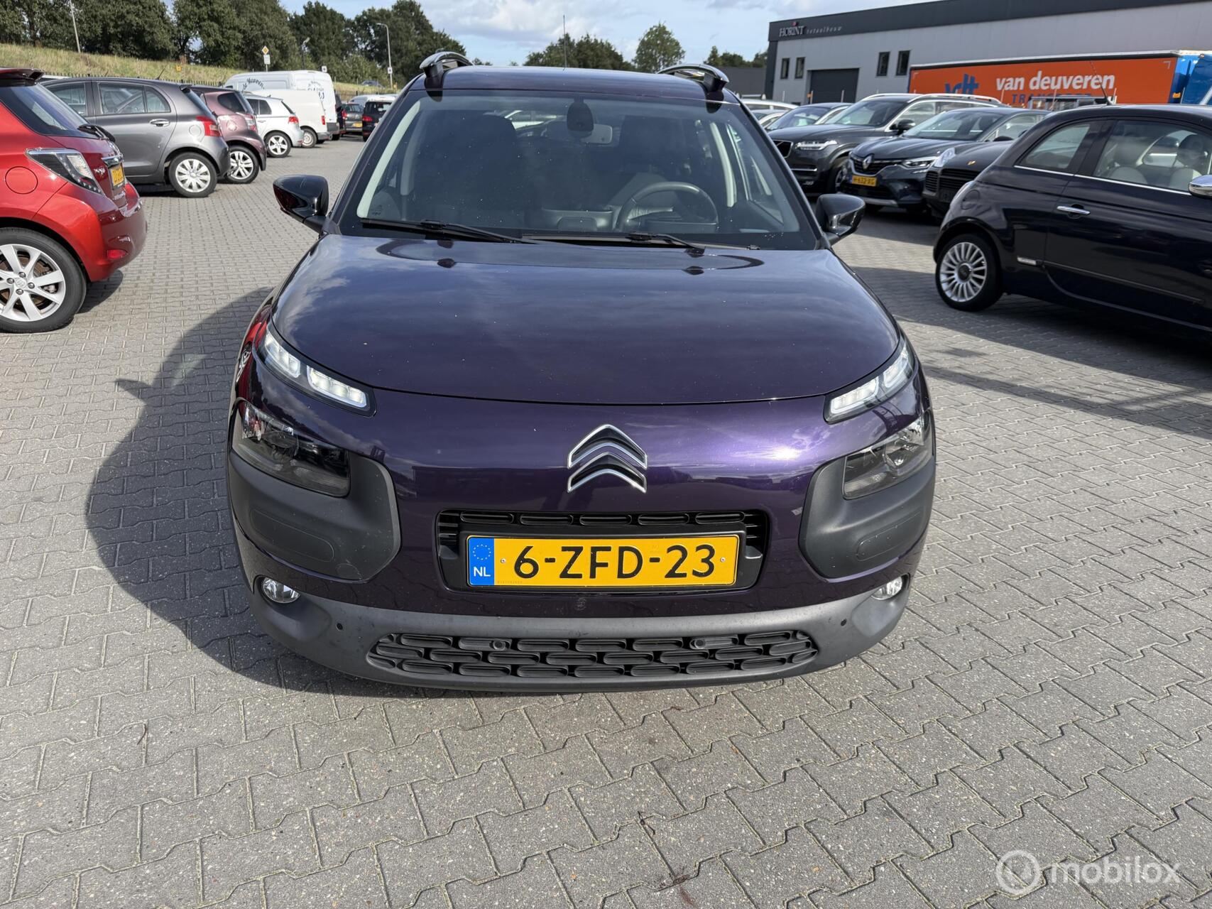 Citroen C4 Cactus 1.6 BlueHDi Business Plus 2015 - voorkant