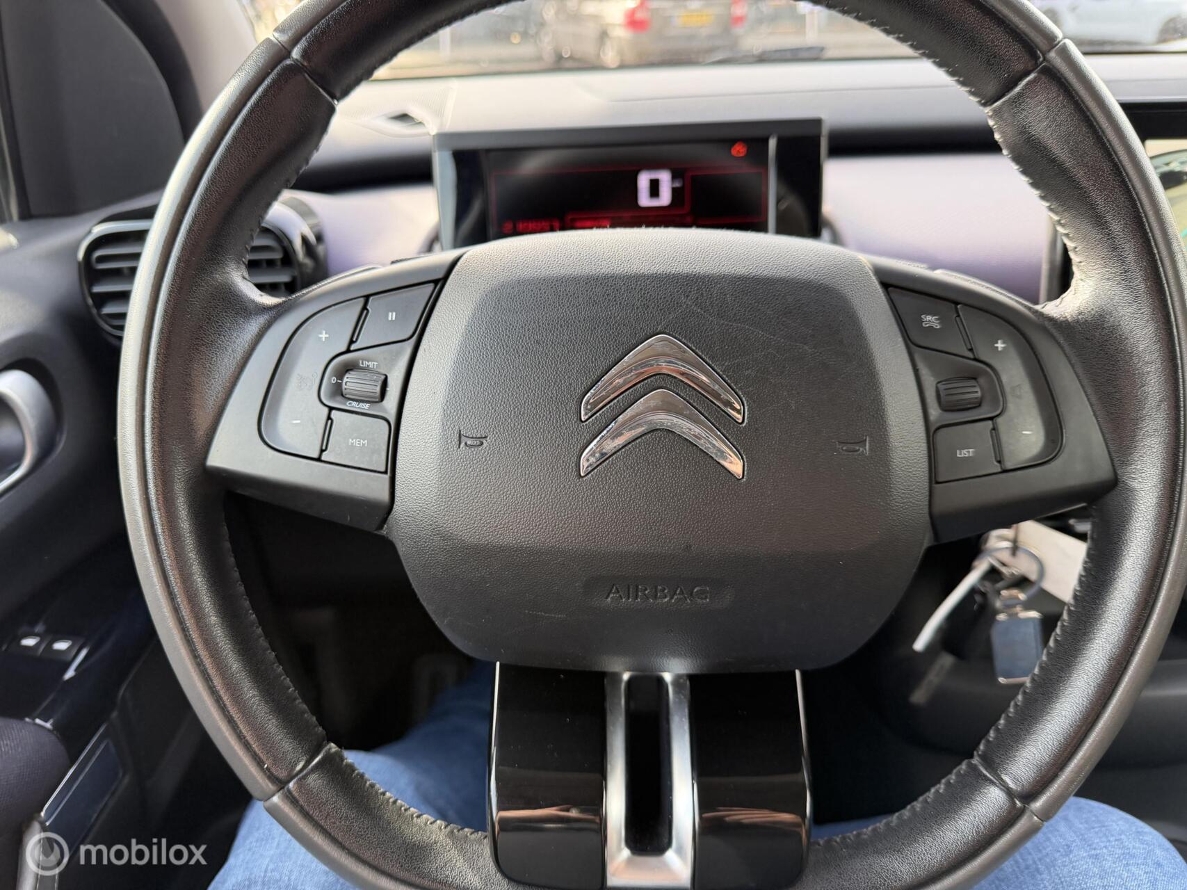 Foto van Citroen C4 Cactus