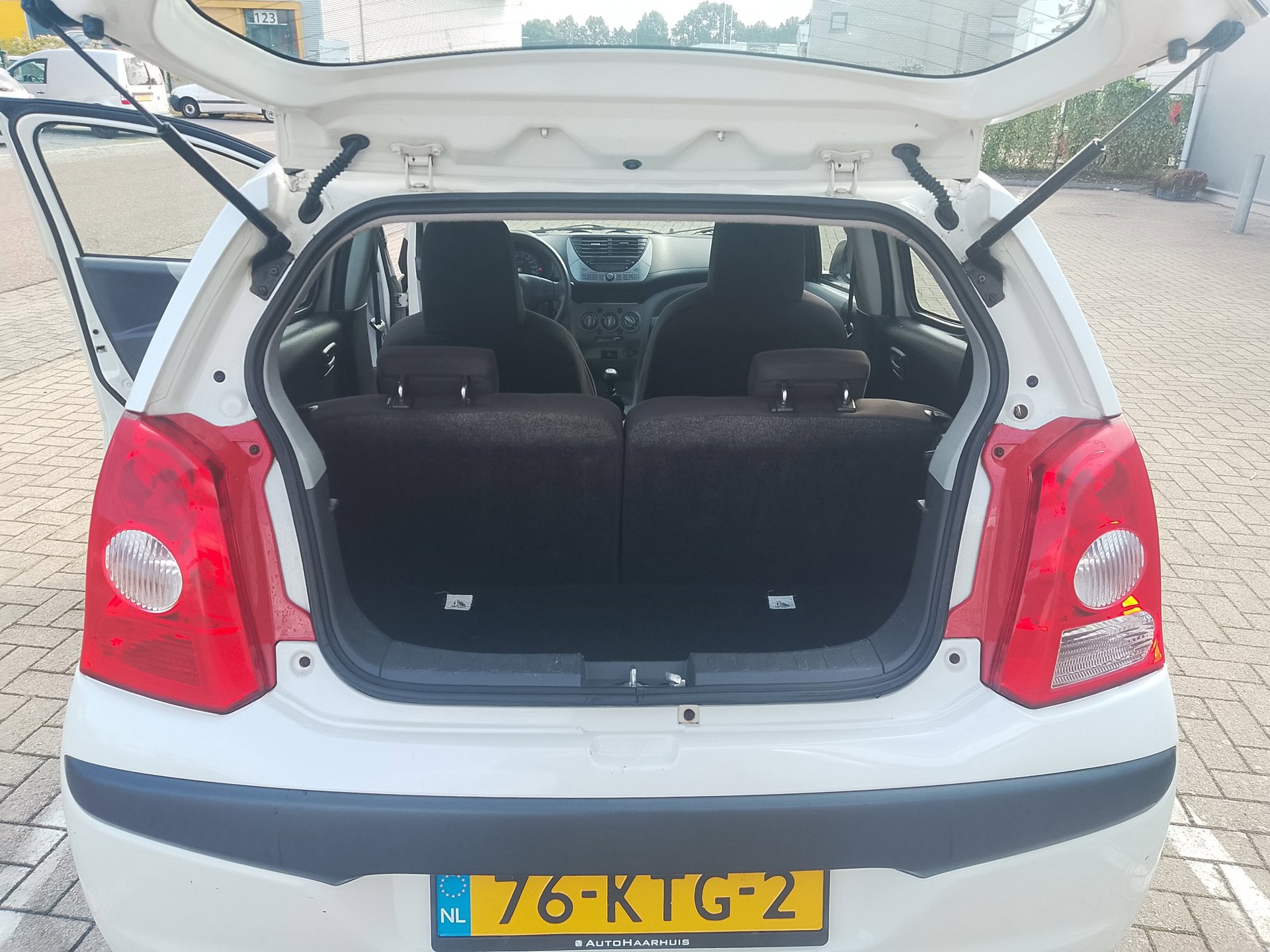 Foto van Nissan Nissan Pixo