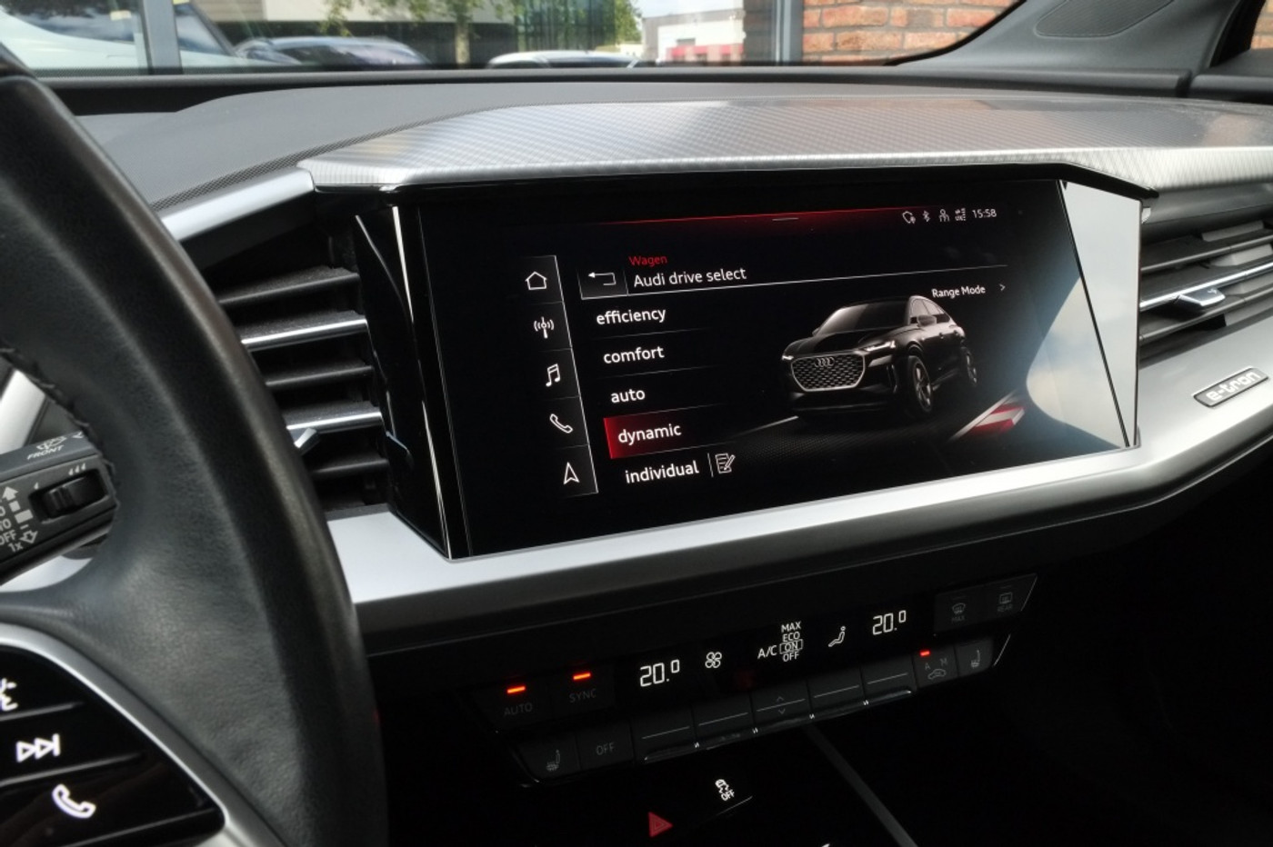Foto van Audi Q4 Sportback 40 E-tron