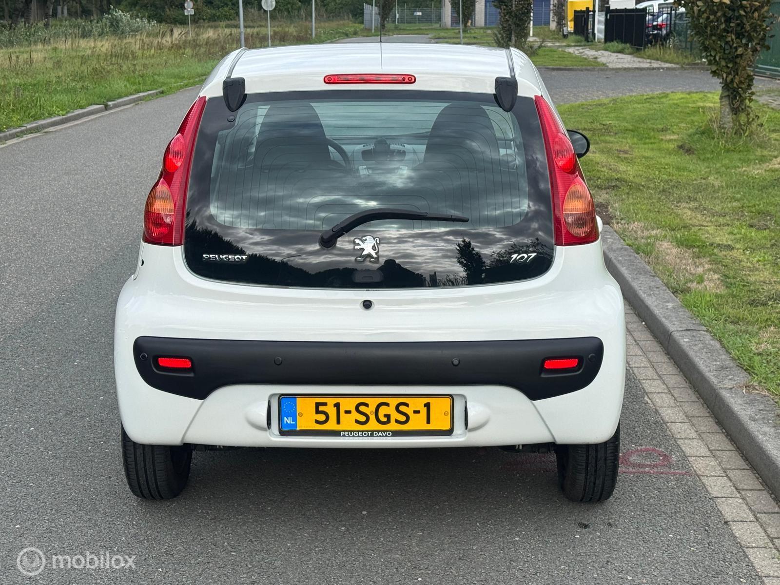 Foto van Peugeot Peugeot 107