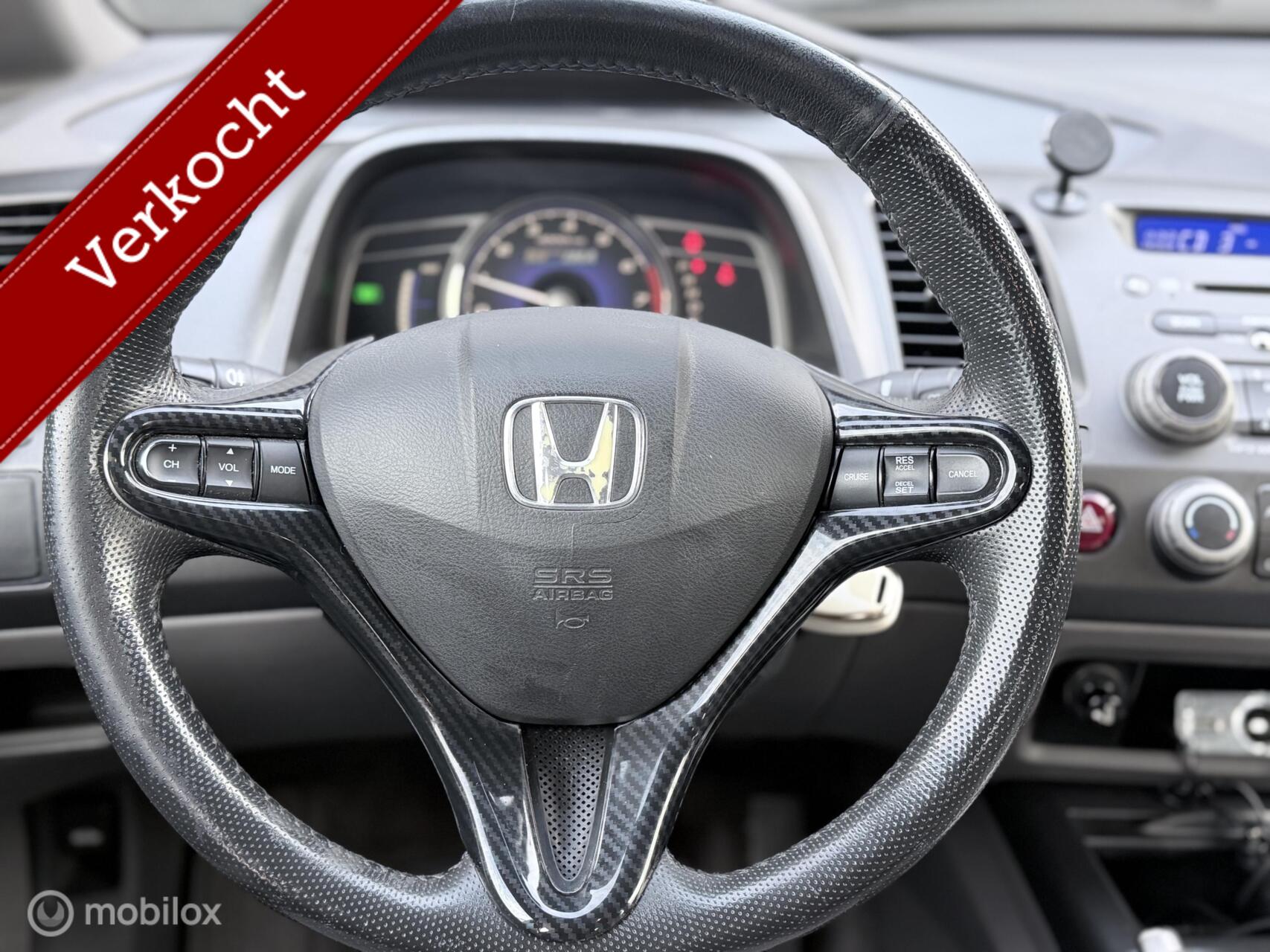 Foto van Honda Civic 4dr Hybrid