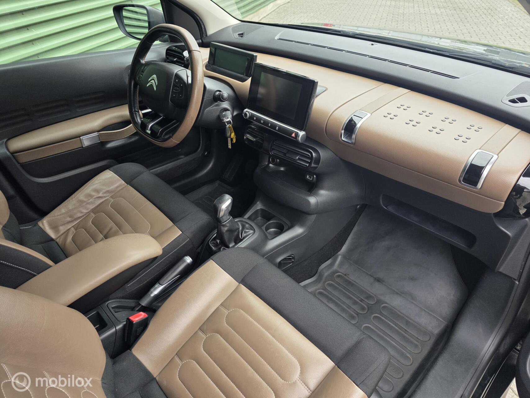 Foto van Citroen C4 Cactus
