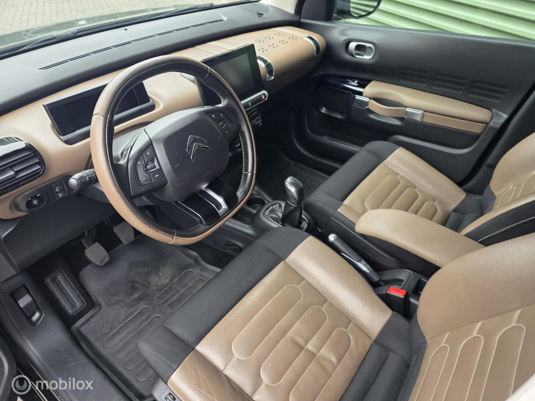 Foto van Citroen C4 Cactus
