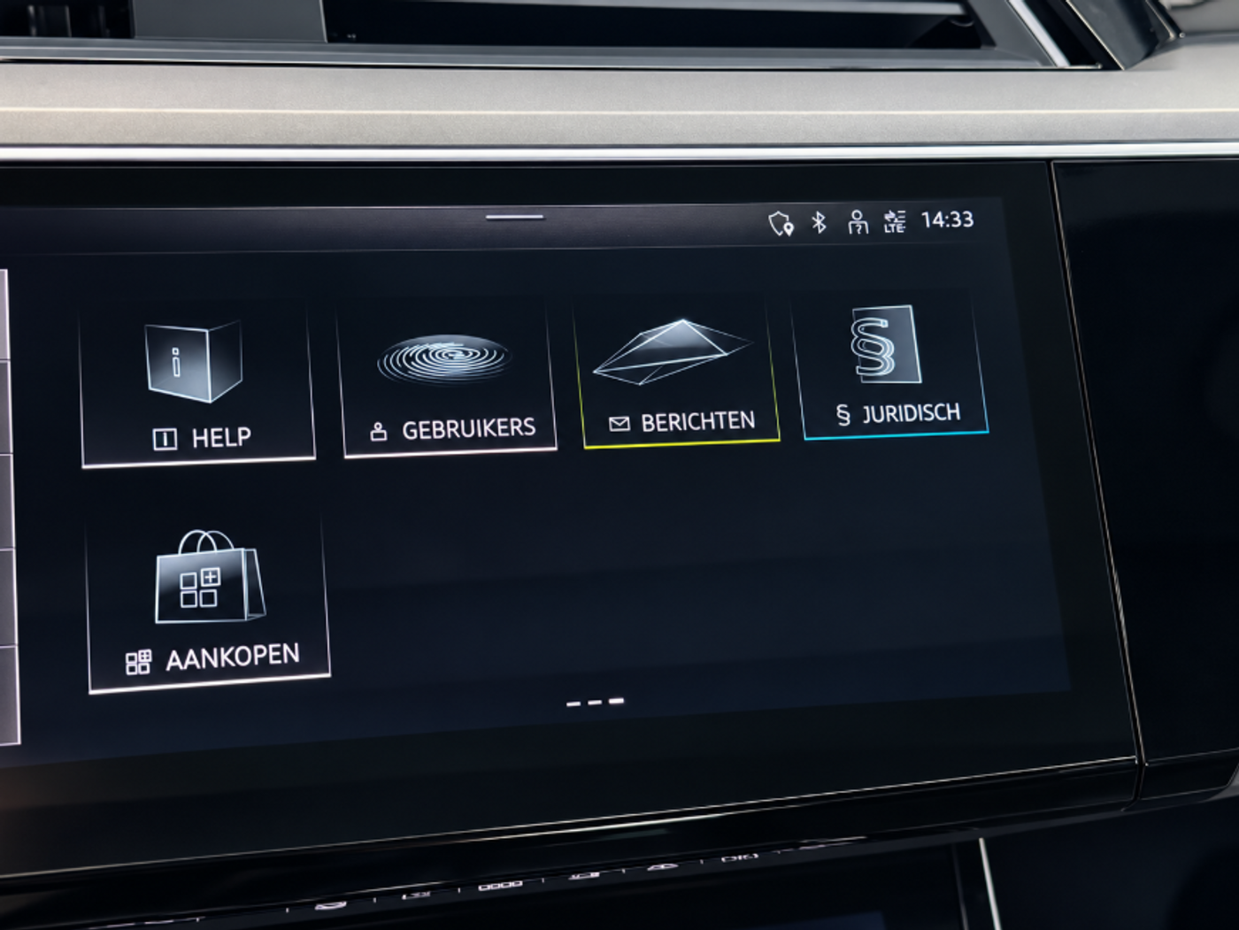Foto van Audi E-tron 50