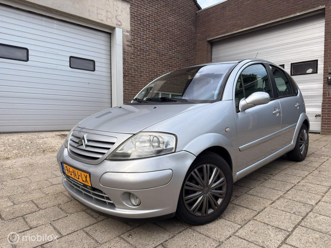 Citroen C3 1.4i Exclusive 2003 - voorkant
