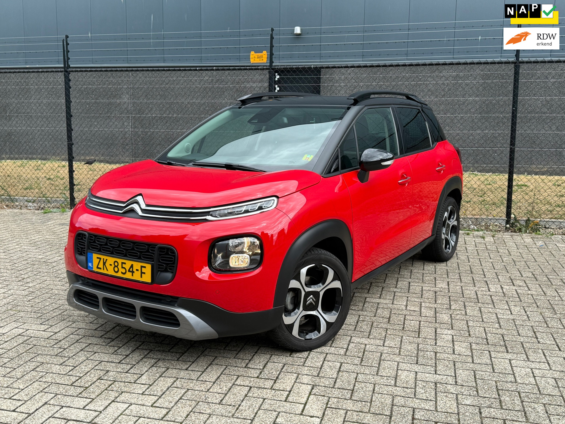 Citroen C3 Aircross 1.2 Automaat |Nieuwe Distributie| |Navi| |ClimateControl| 2019 - voorkant
