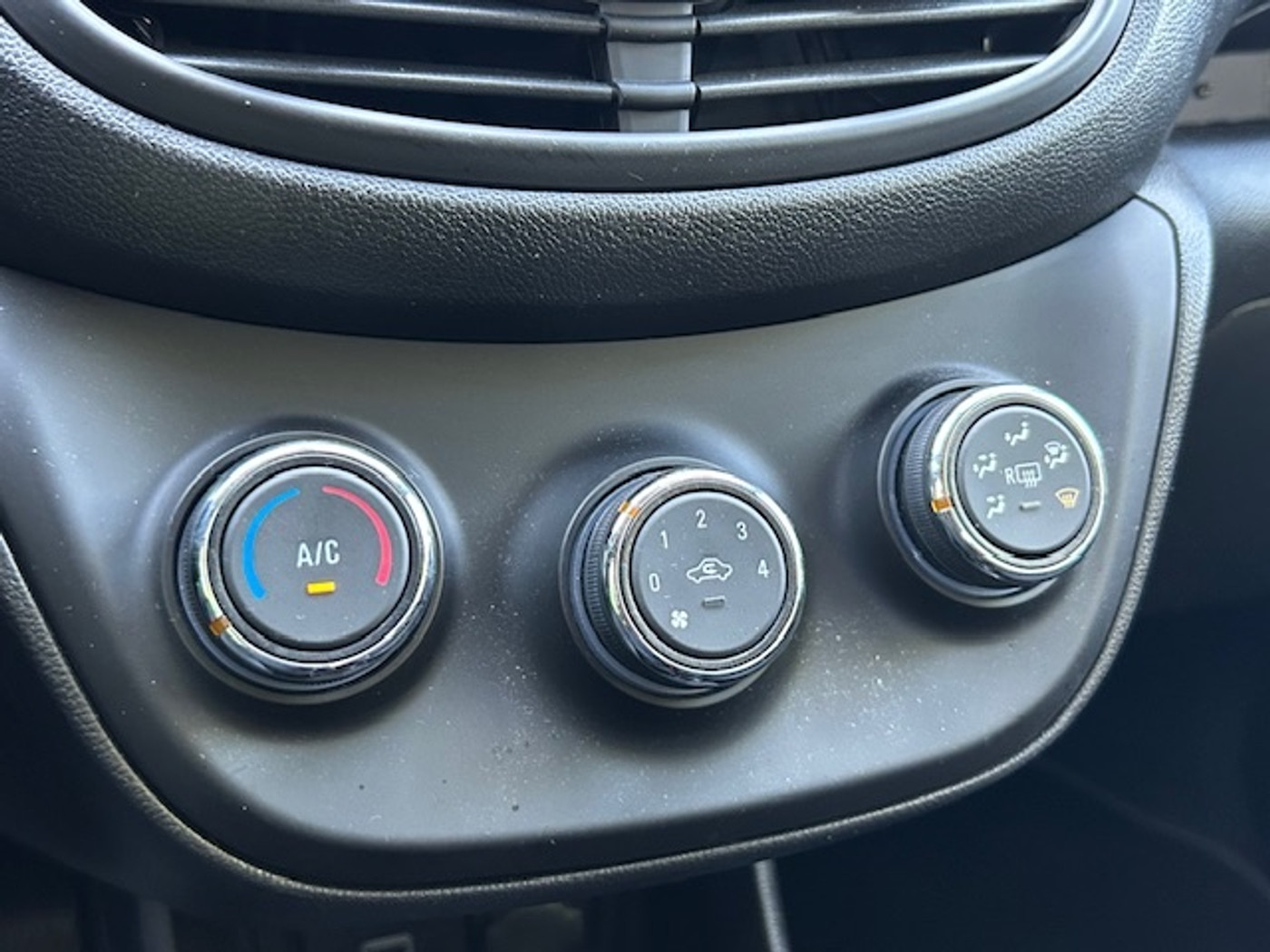 Foto van Opel Karl / Viva