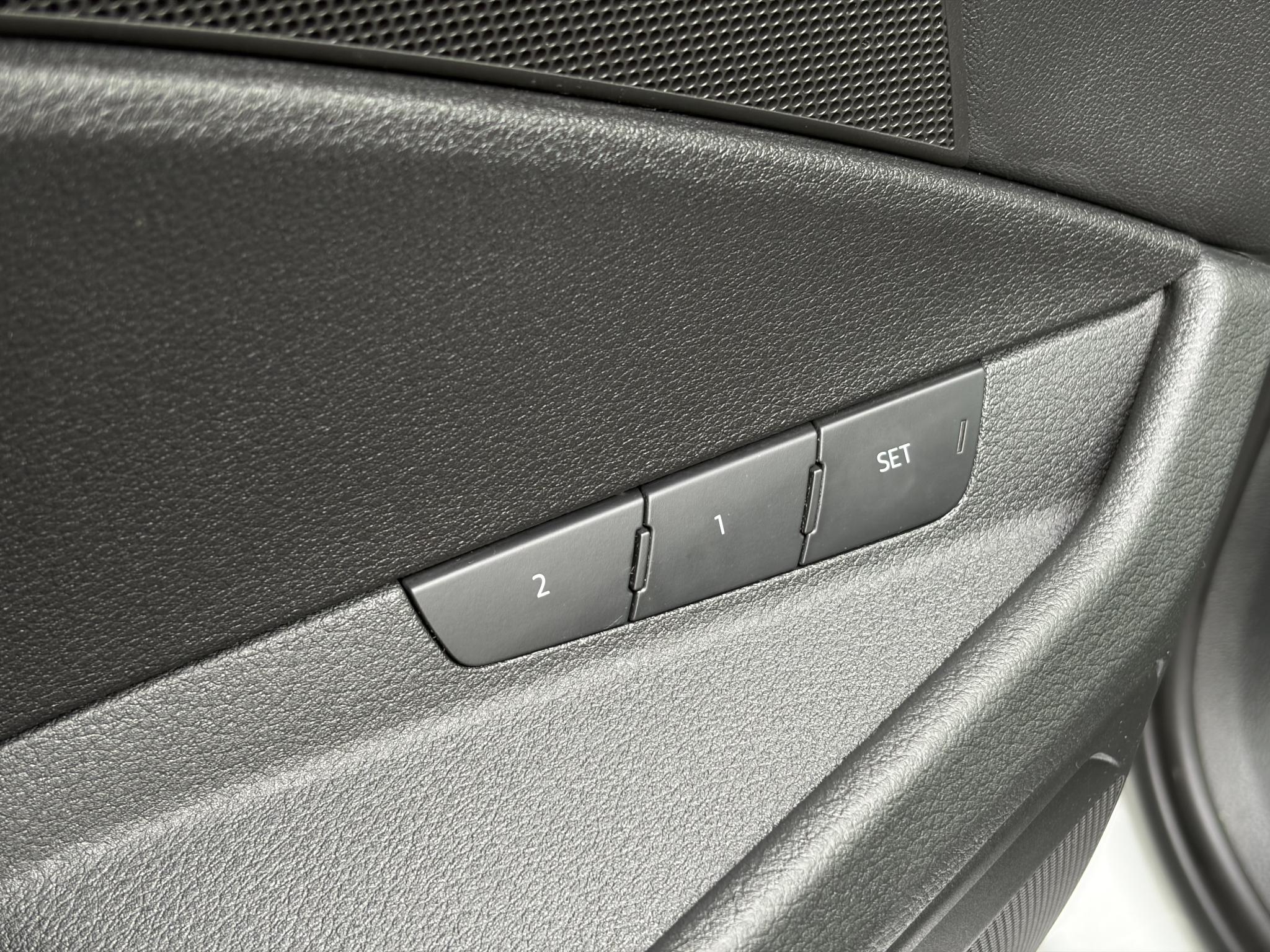 Foto van Audi E-tron 50