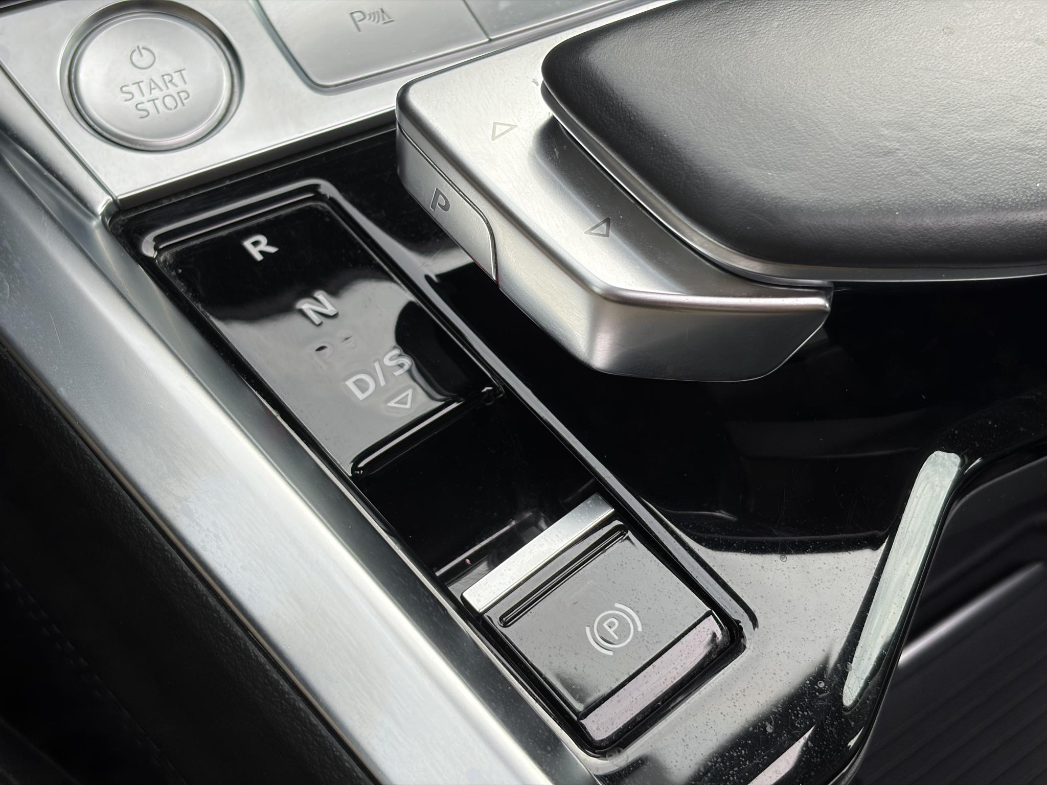 Foto van Audi E-tron 50